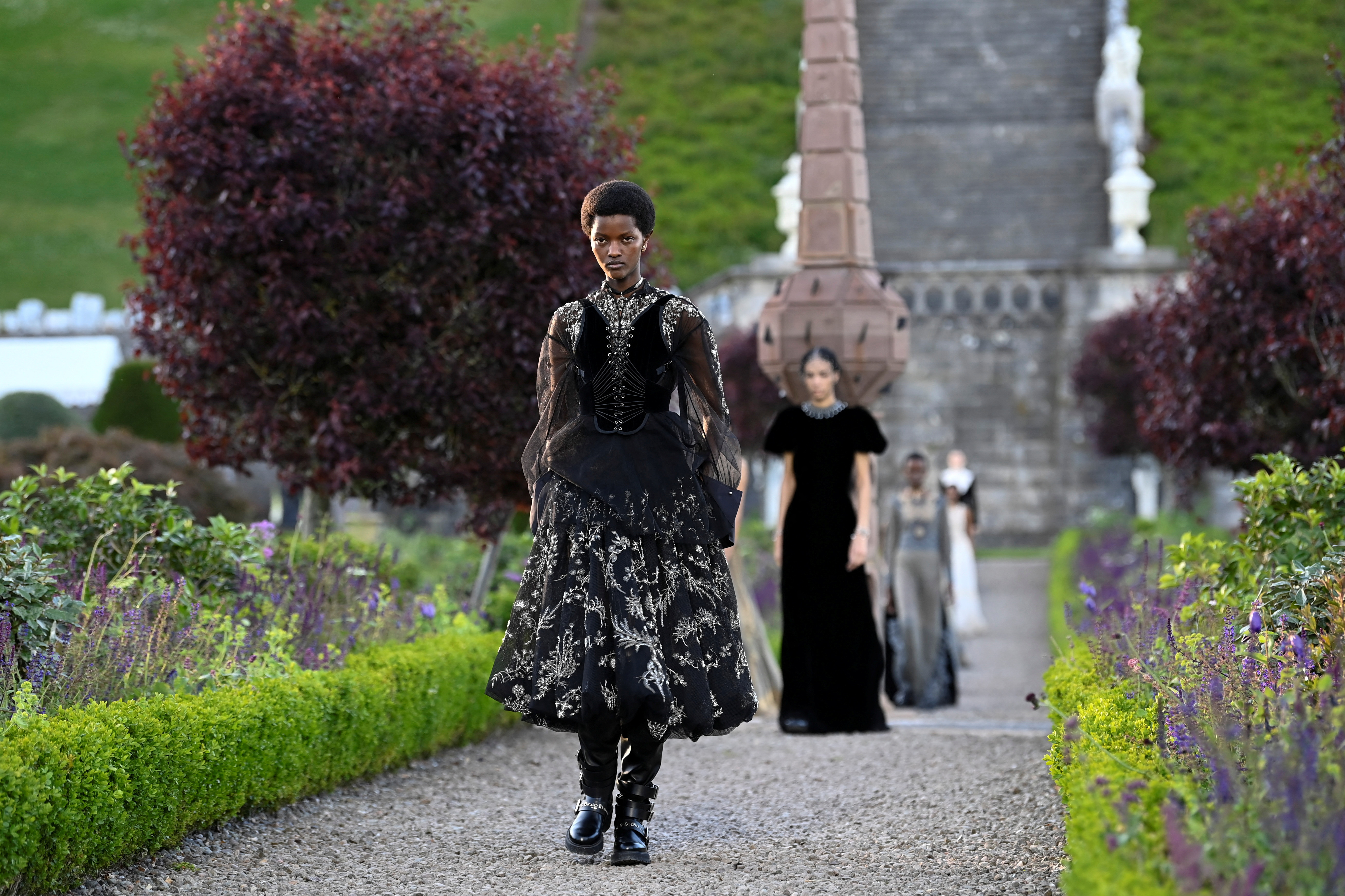 ✨️クリーニング済！✨️Christian Dior チュールチェックオブリーク With thistles and tartan, Dior pays tribute to Scotland in cruise