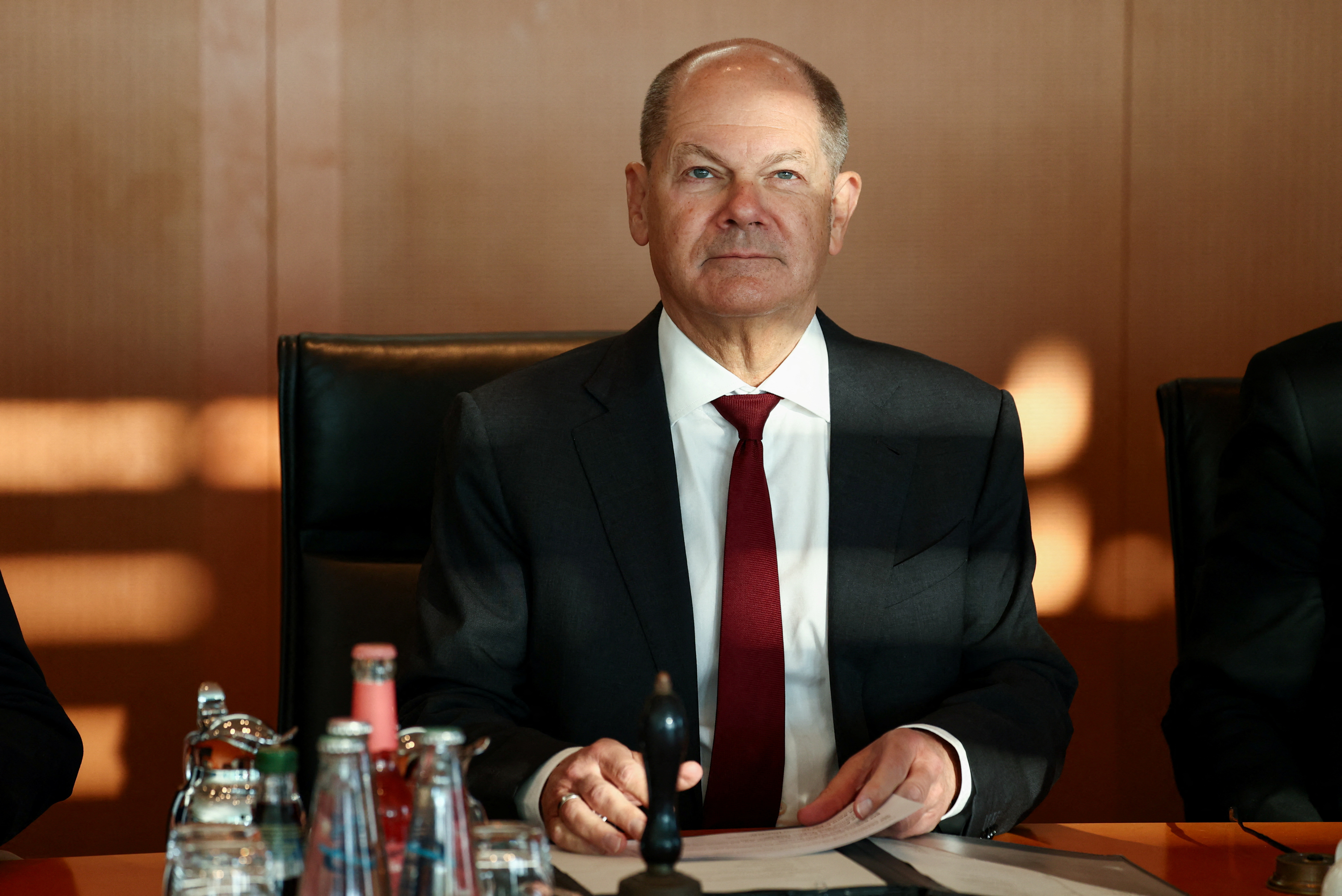 Germany s Scholz slams fanatics after far right deportation row