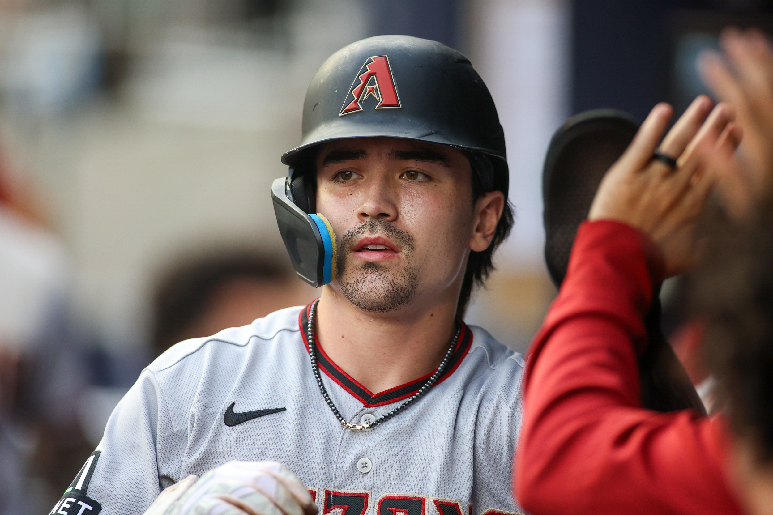 Dbacks outlast Braves, end 4game losing streak Reuters