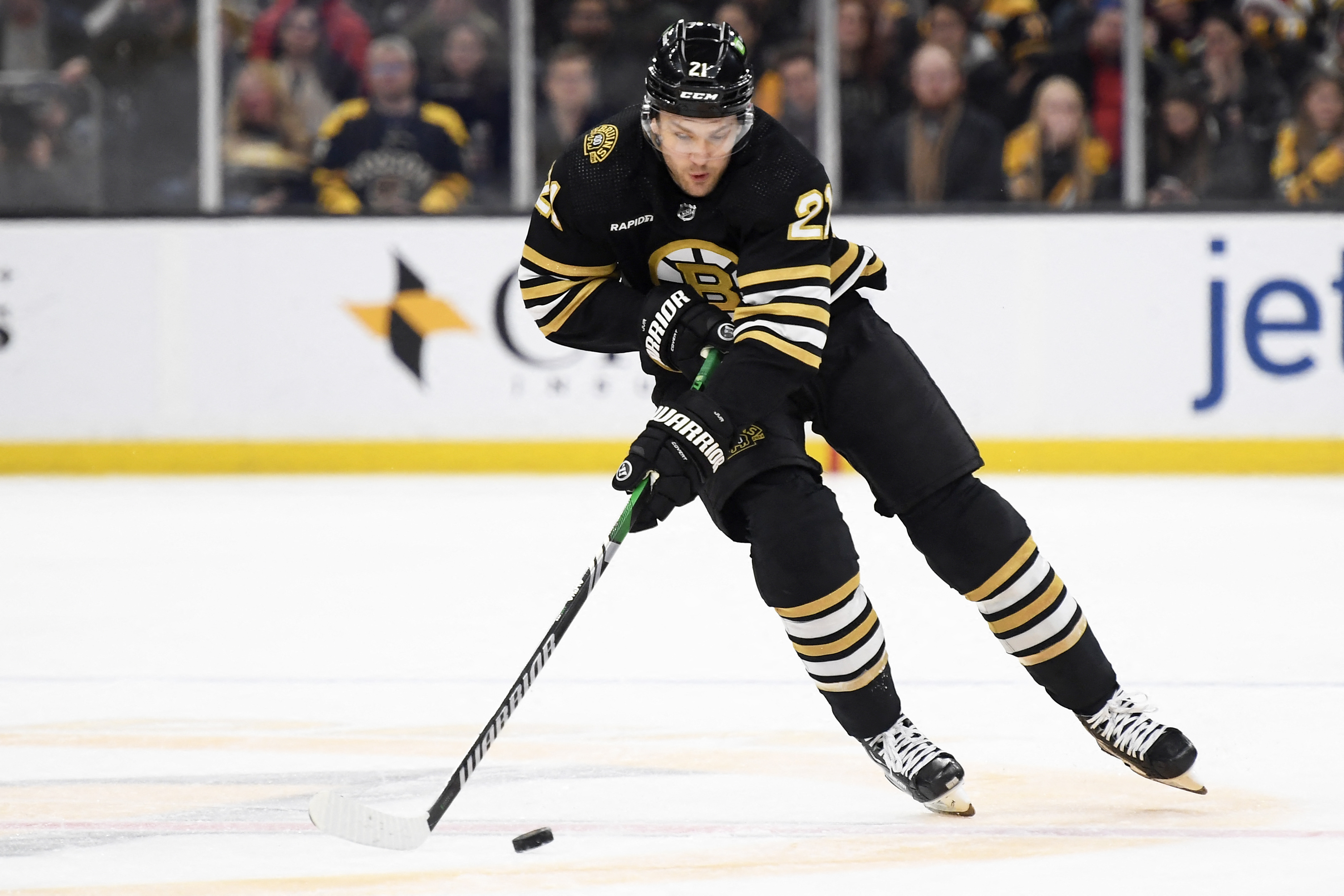 Second-period surge sends Sabres past Bruins | Reuters