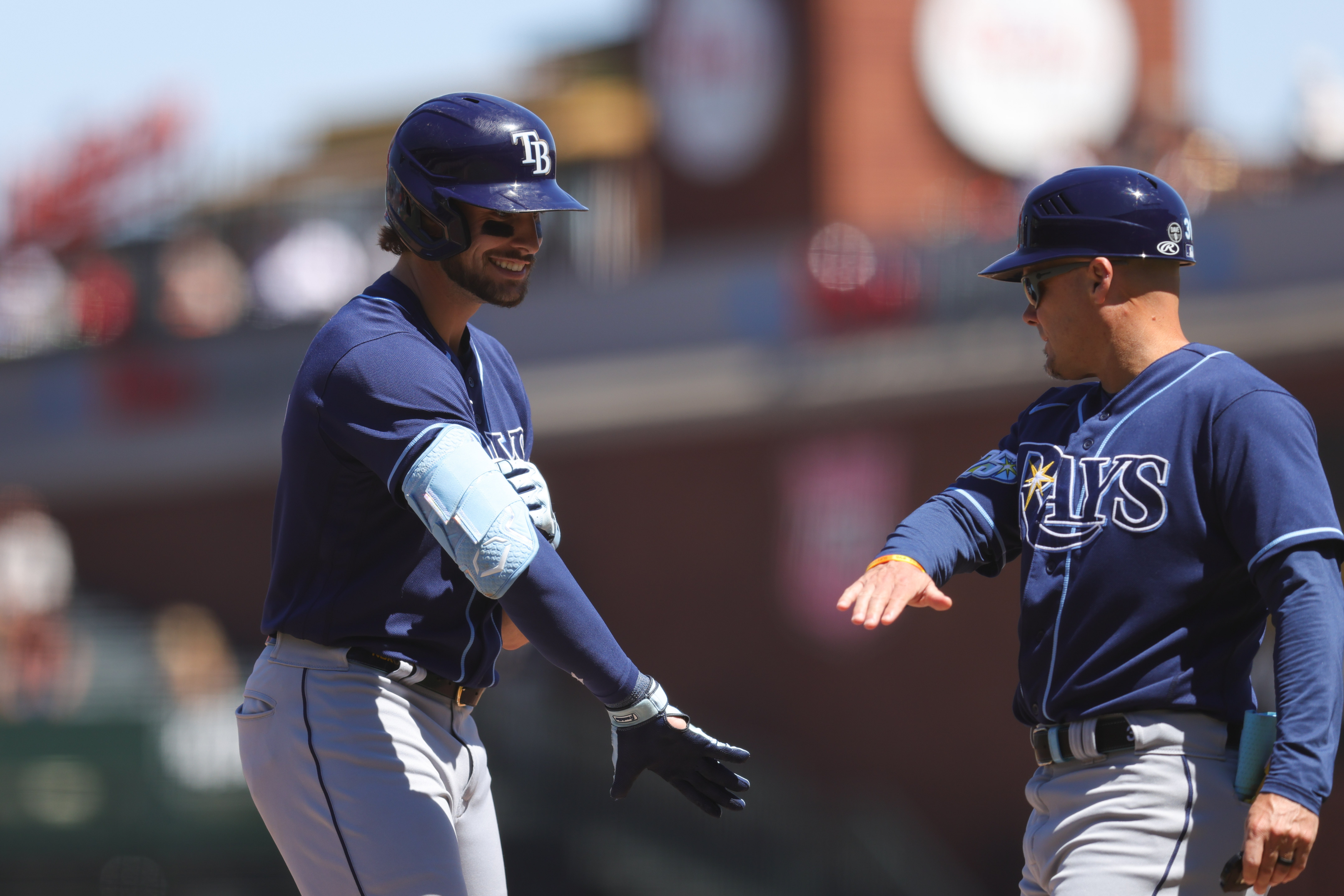 Raley races for 1st pinch-hit, inside-the-park HR in Rays' history in 6-1  win over Giants