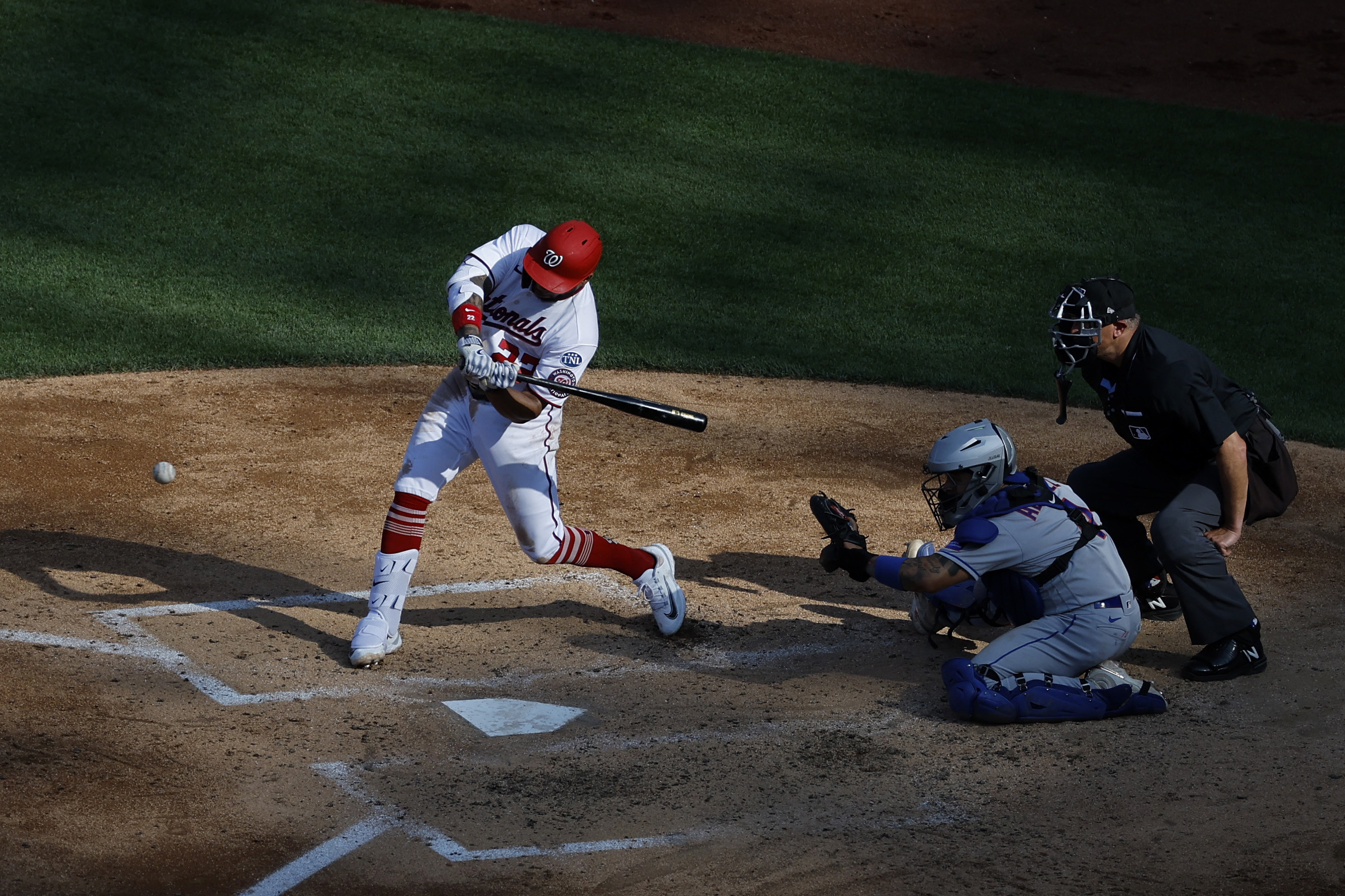 Joey Meneses' 4-RBI Day Leads Nats To Rout Of Mets | Reuters