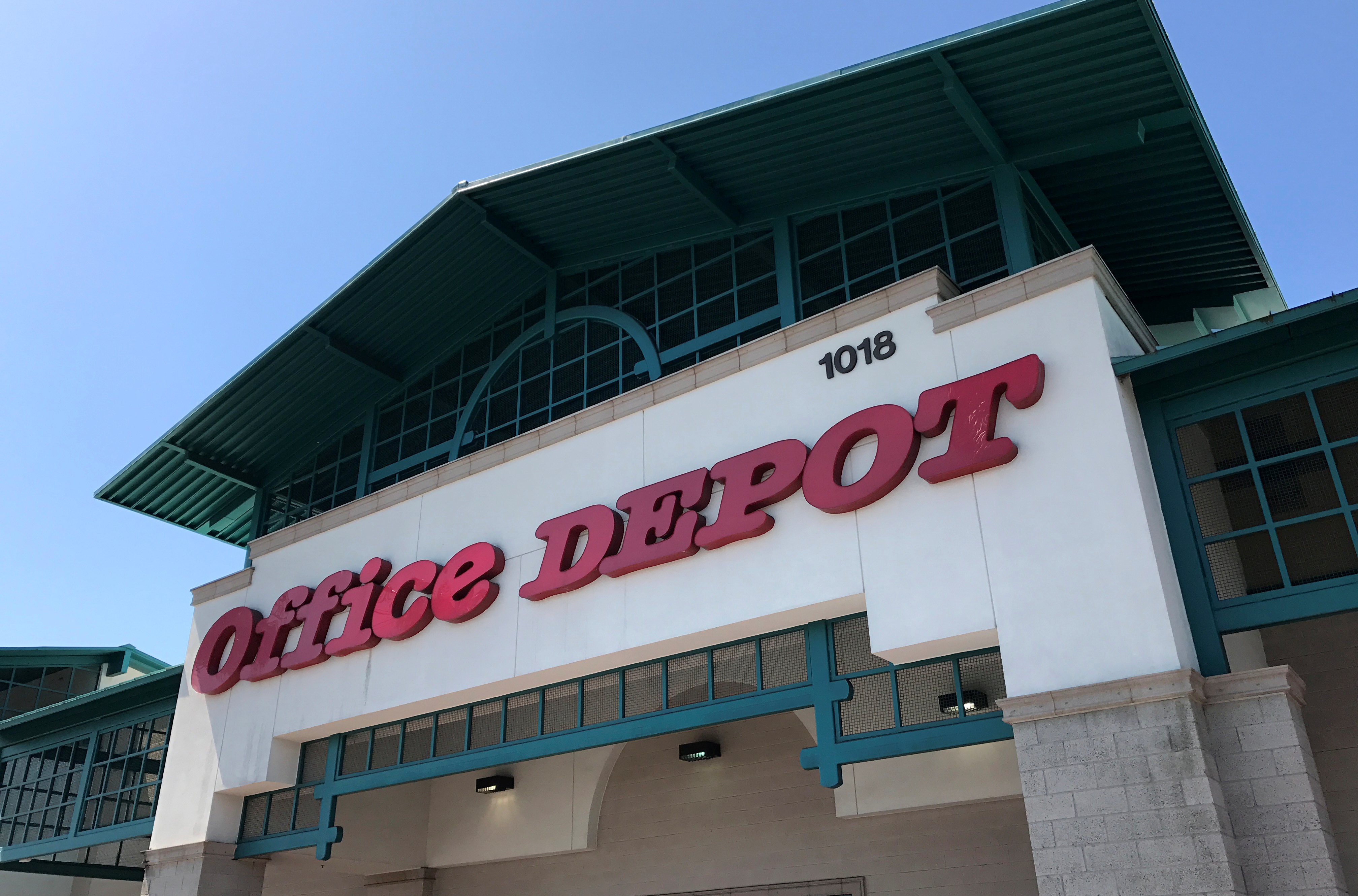 An Office Depot Inc store in Encinitas, California, U.S., May 8, 2017. REUTERS/Mike Blake