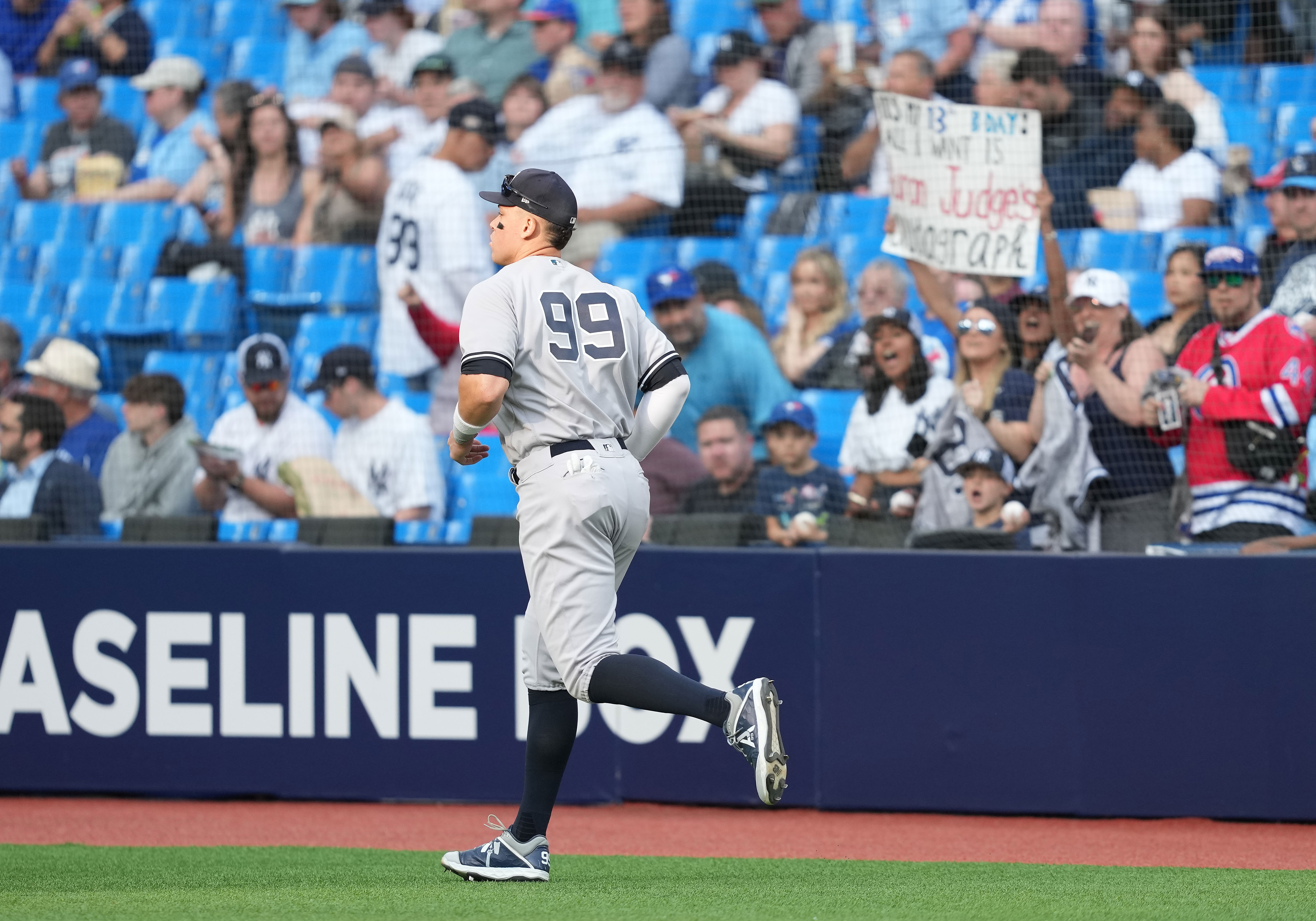 Aaron Judge has the best-selling jersey in the MLB for the second straight  season : r/NYYankees