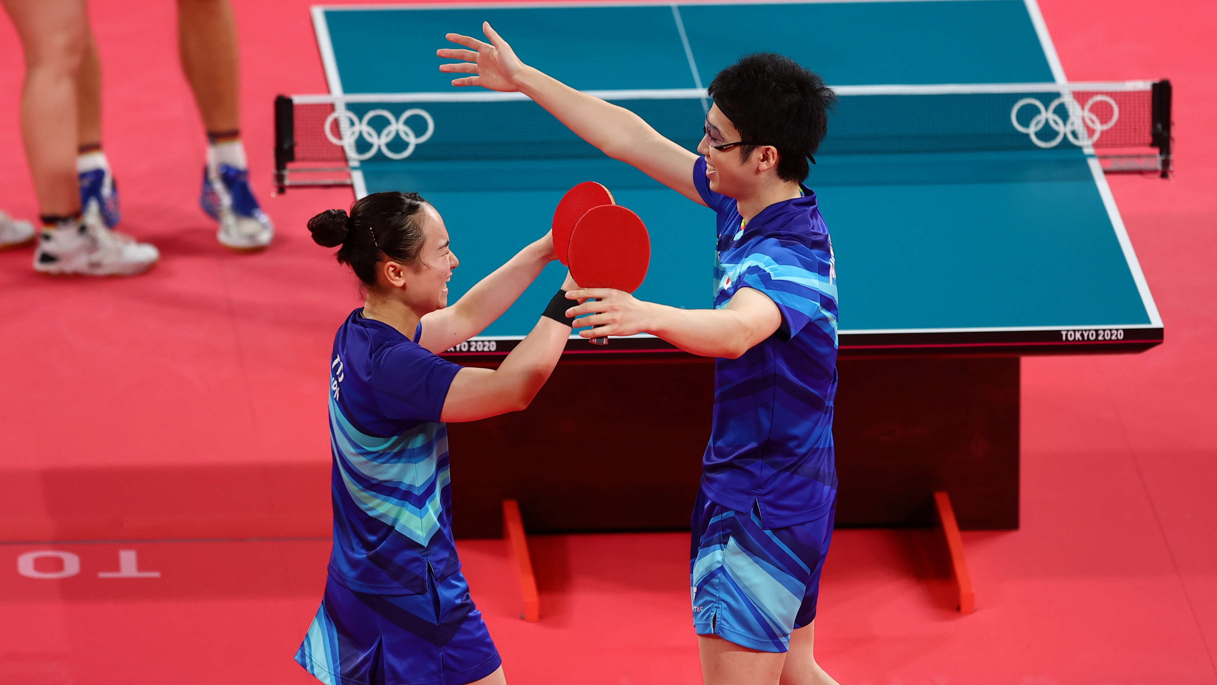 Sincerely Beautiful woman compensation Table Tennis-Chinese, Japanese pairs make first mixed doubles final |  Reuters