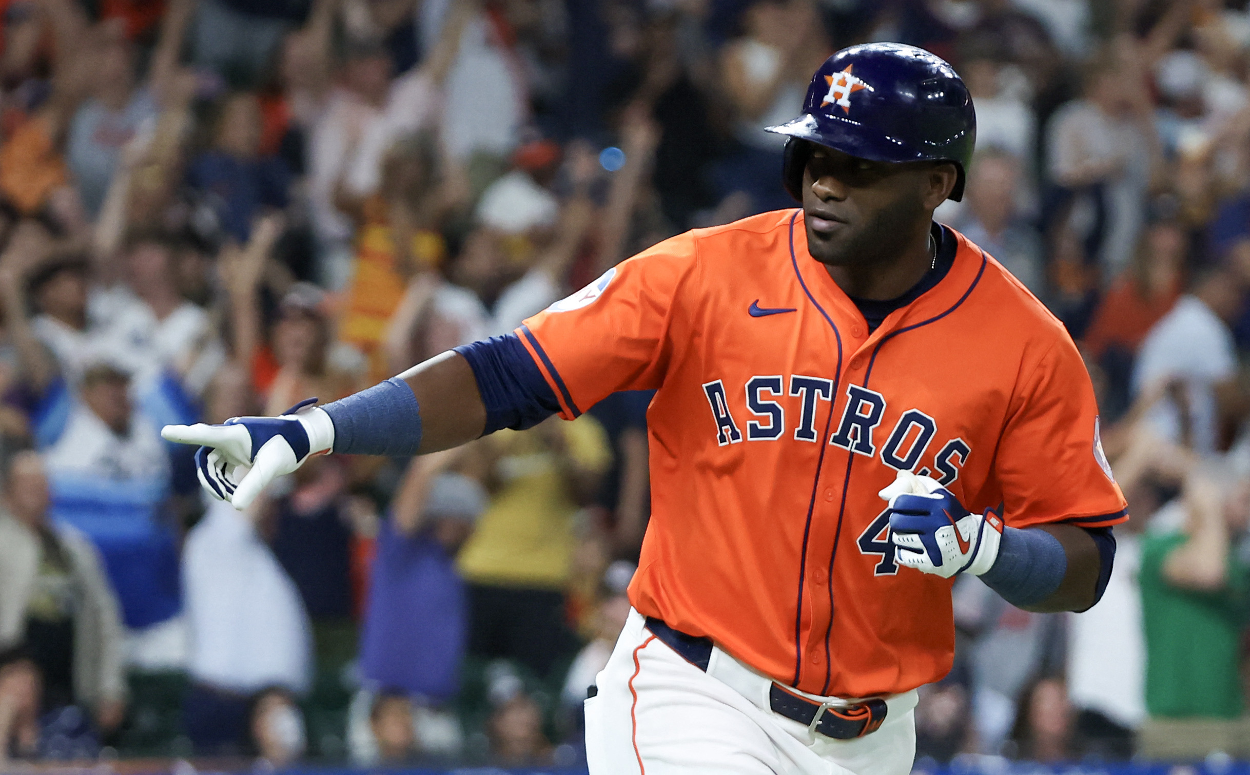 Yordan Alvarez Homers Twice As Astros Blank D-backs | Reuters