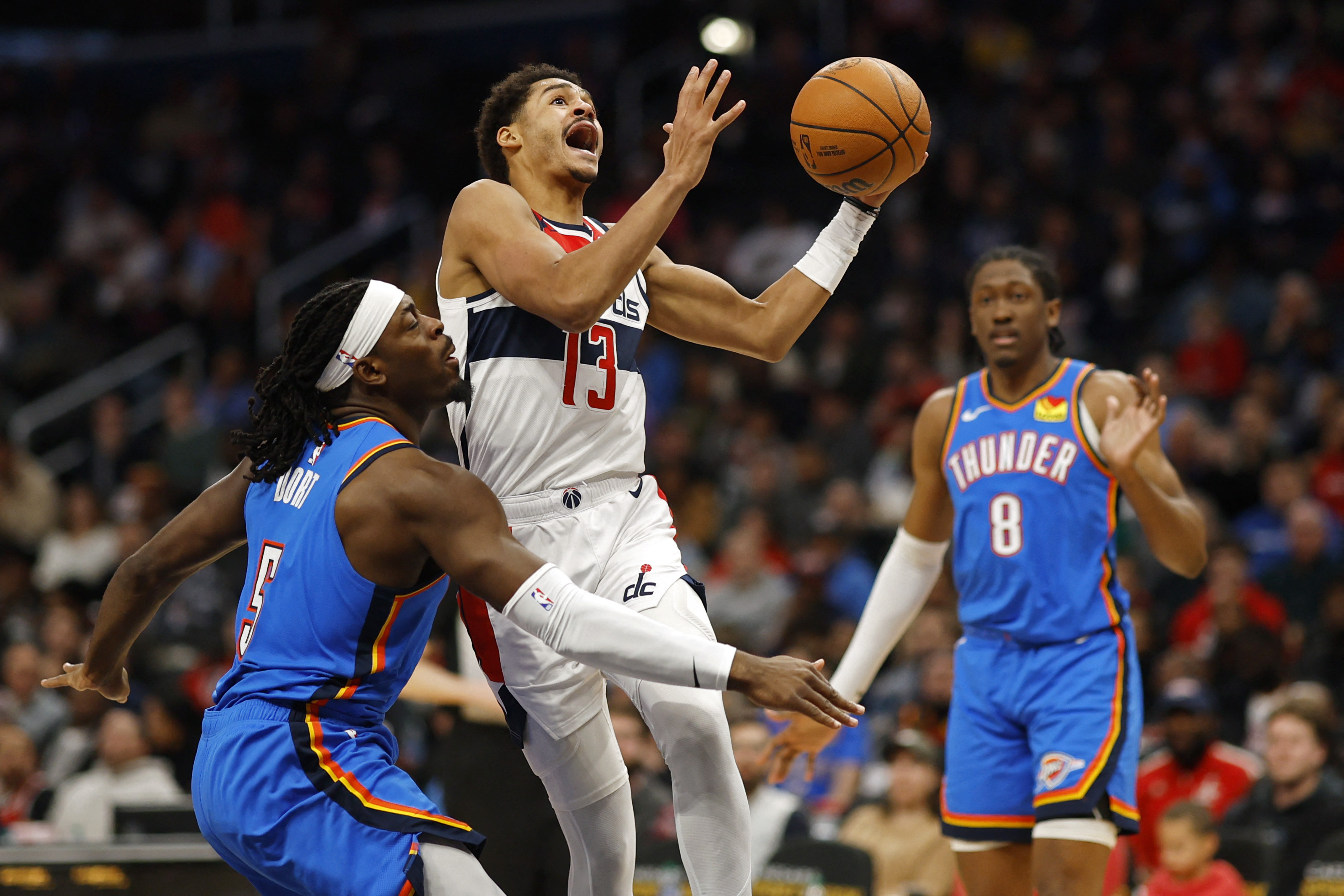 Despite free-throw woes, Thunder get past Wizards | Reuters