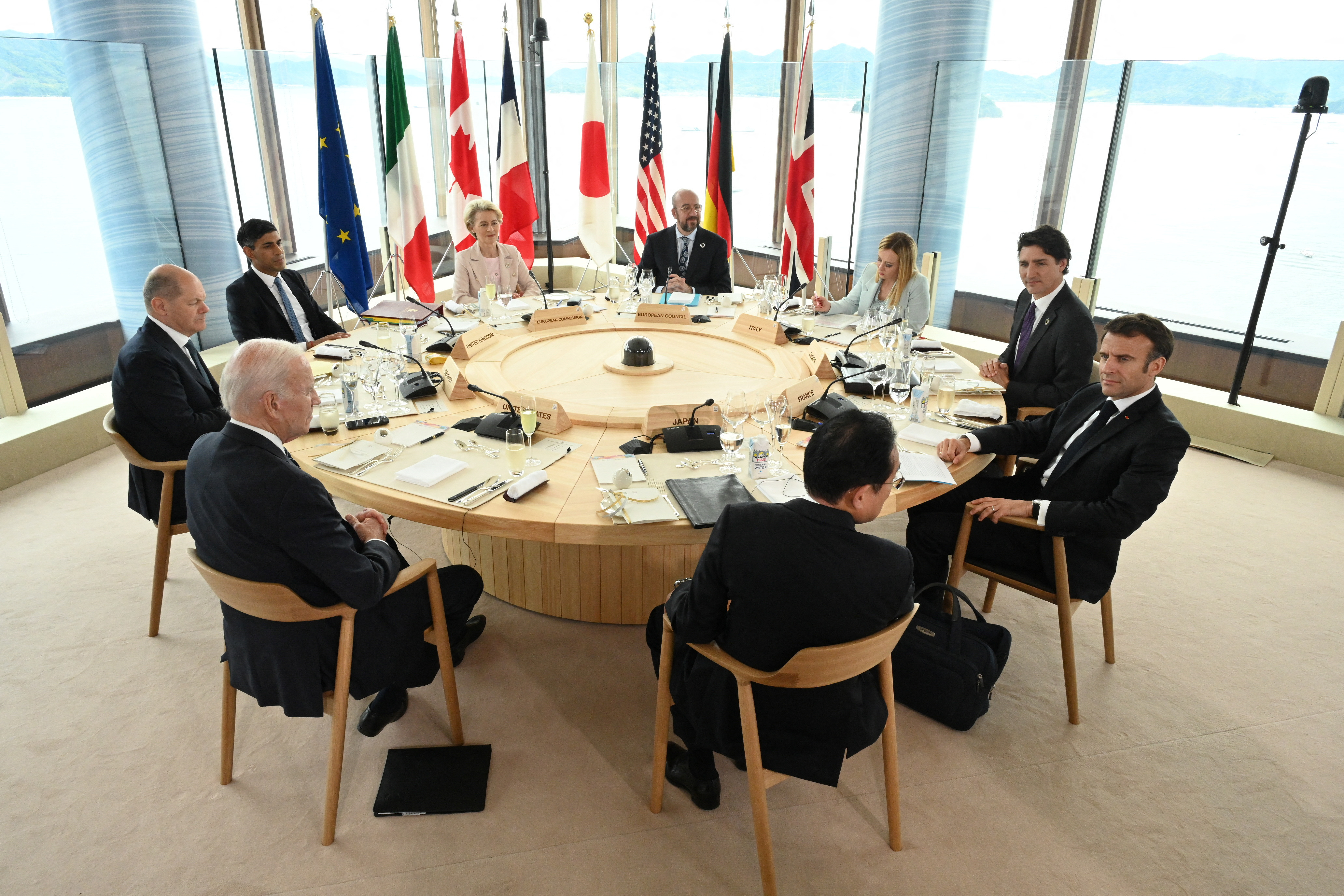 Các nhà lãnh đạo G7 dự cuộc họp tại hội nghị thượng đỉnh các nhà lãnh đạo G7 ở Hiroshima, Nhật Bản