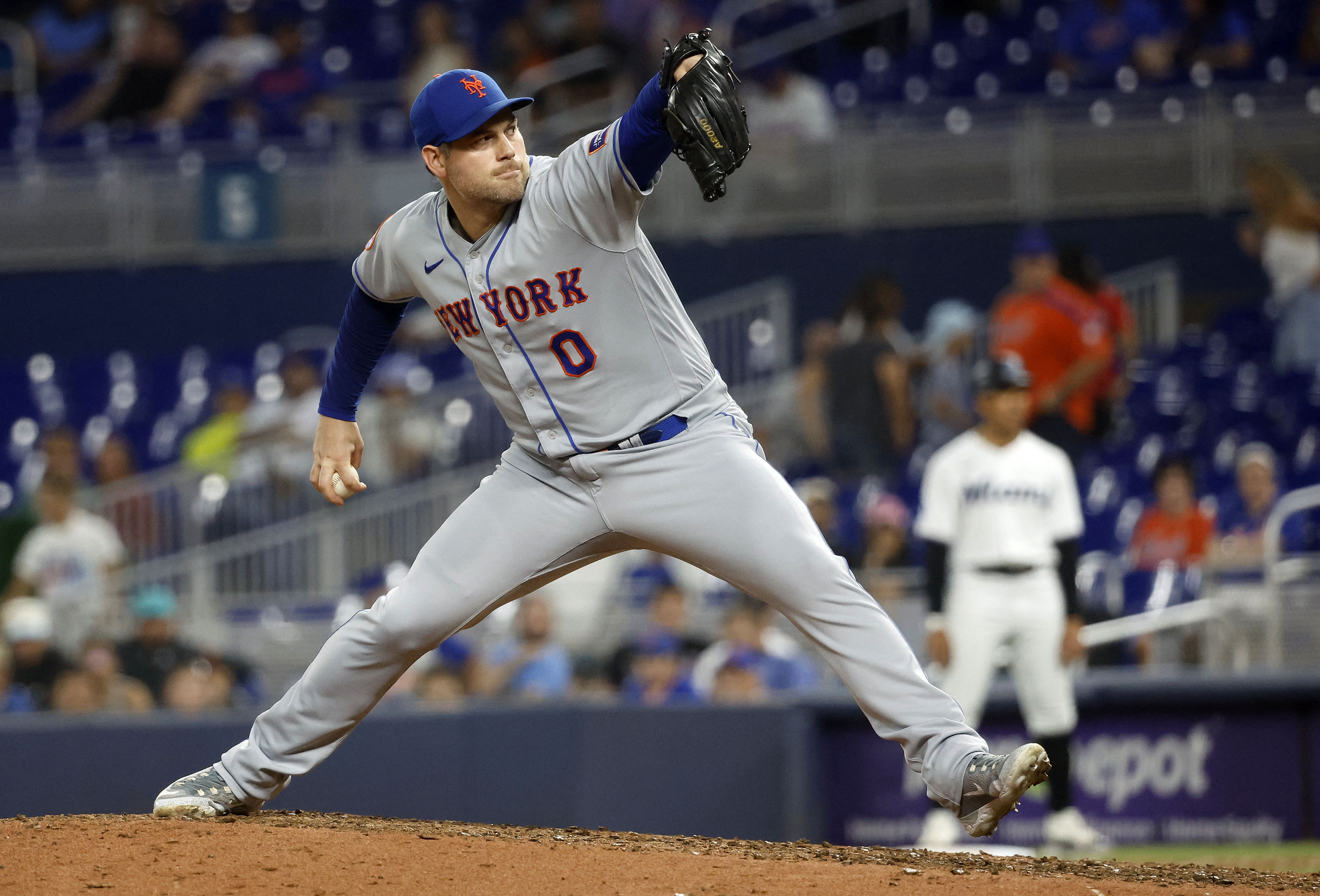 Jeff McNeil's 9th-inning homer lifts Mets over Marlins