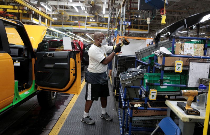 Ford Starts Shipping Bronco Suvs From Michigan Assembly Plant Reuters