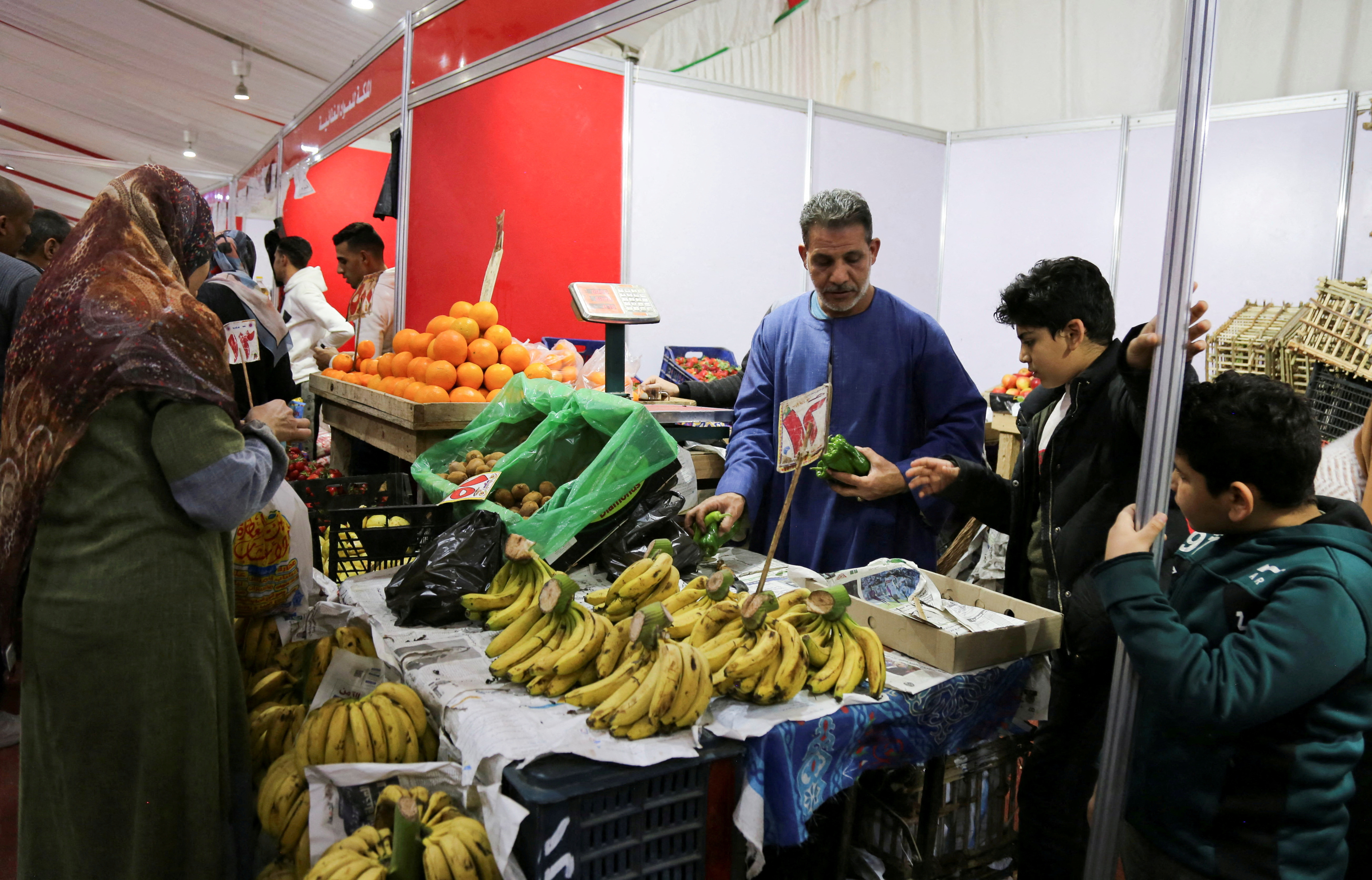 Discount markets pop-up across Egypt amid financial struggle