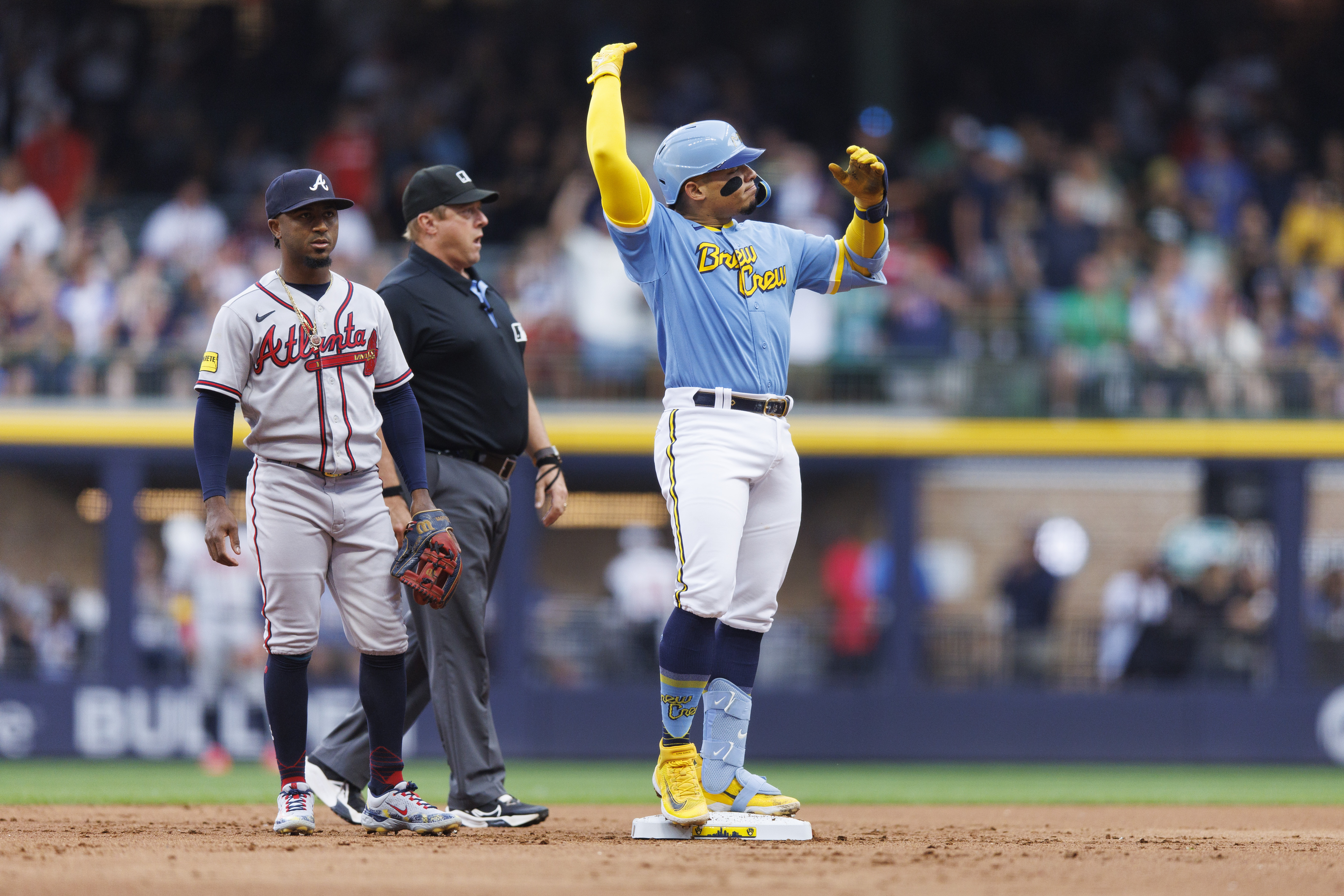 Atlanta Braves beat Milwaukee Brewers 6-4