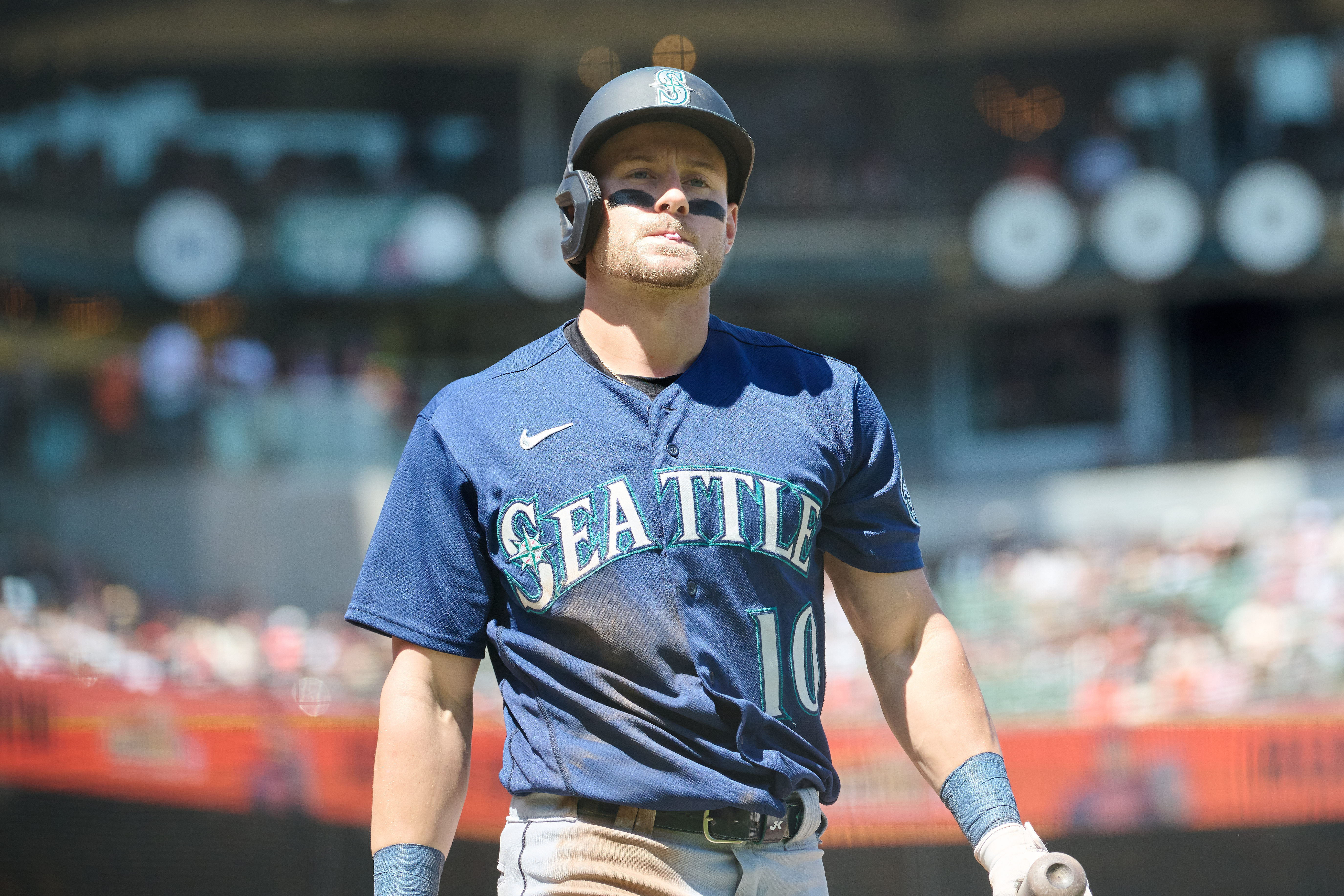 Logan Gilbert throws a gem, Mike Ford goes deep as Mariners win 4th in a  row