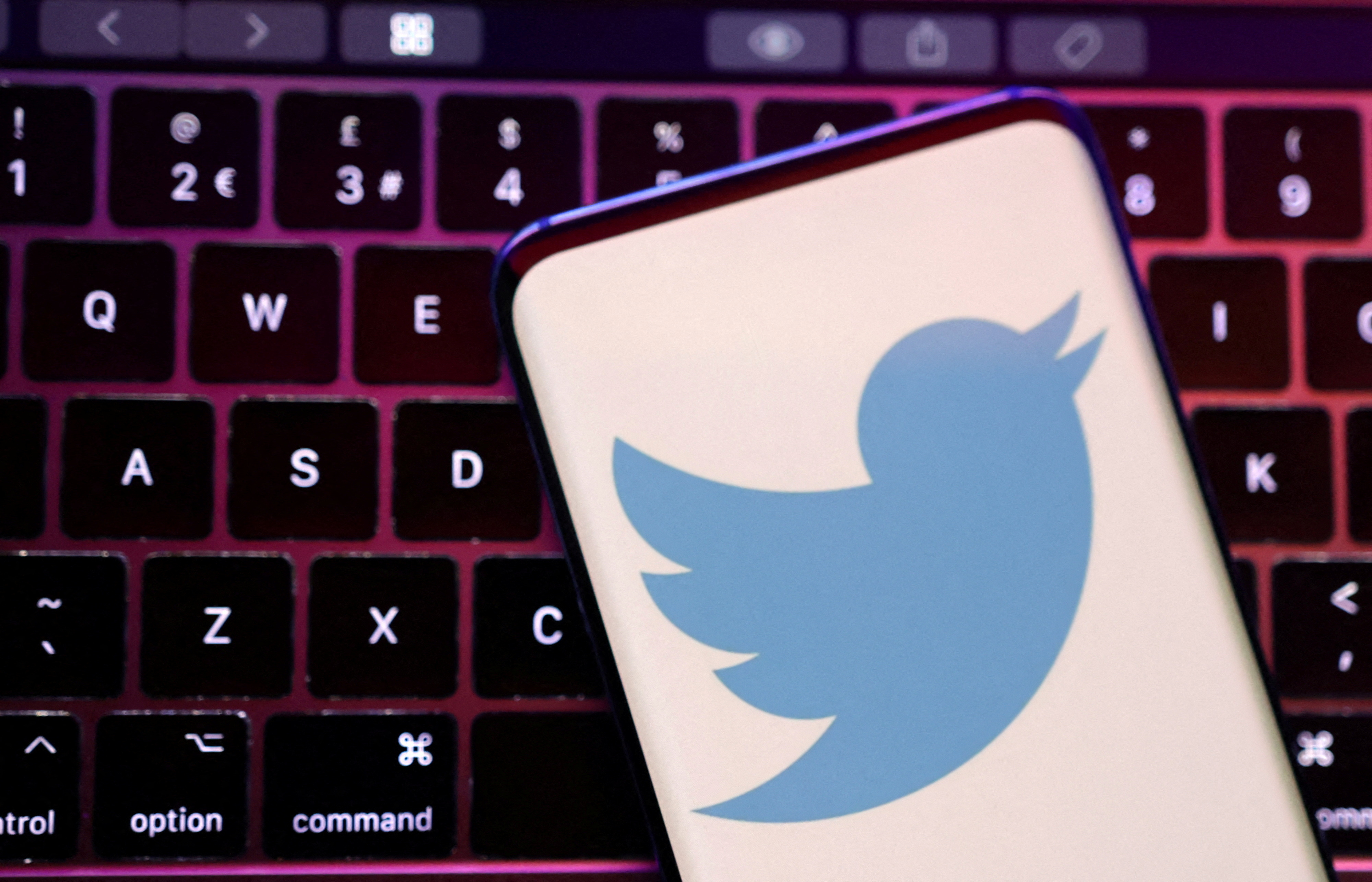 Verified Twitter Users May Have to Pay to Keep Their Badges: Report