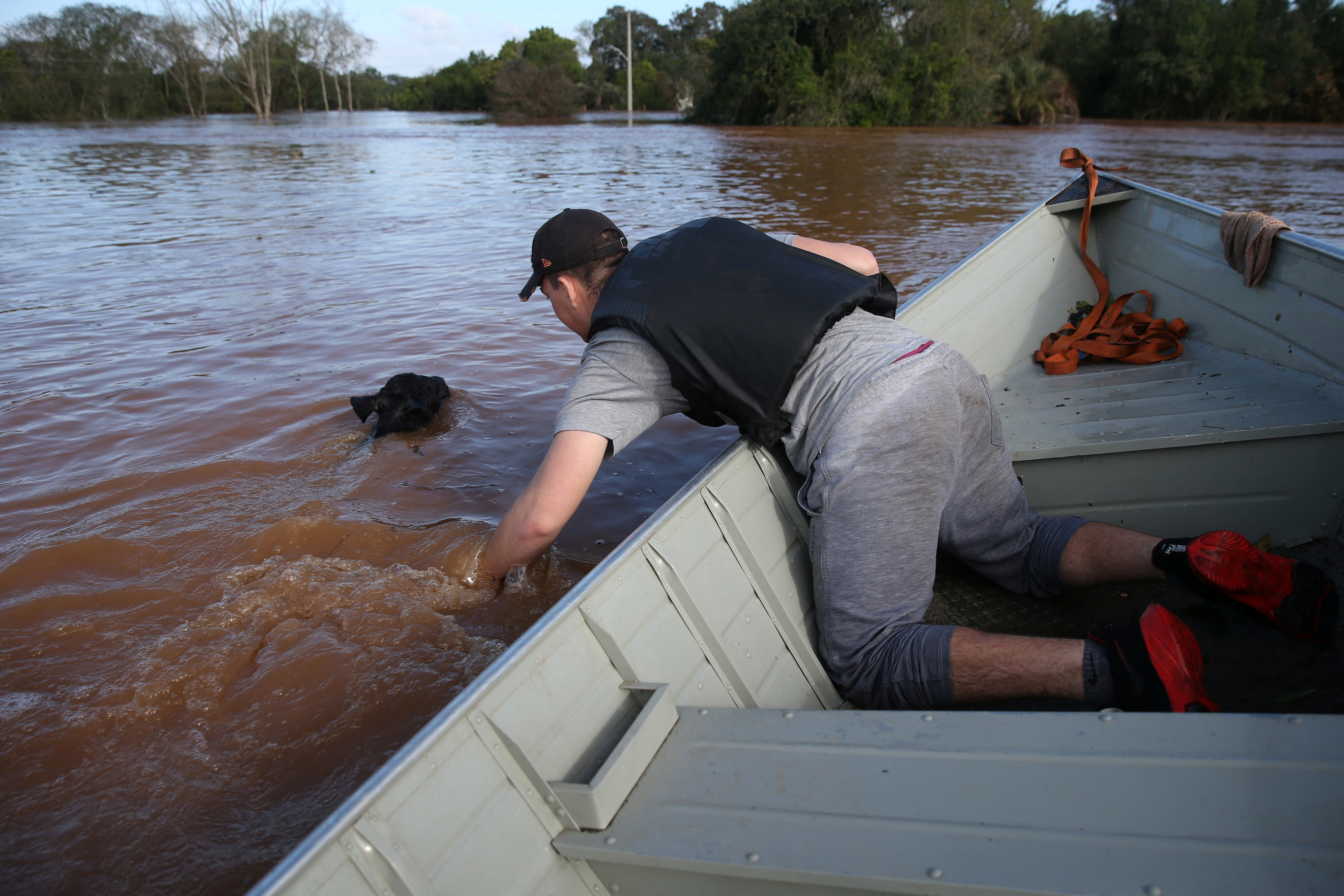 Brazil – Flooding Rivers Displace Thousands in Rondônia – FloodList