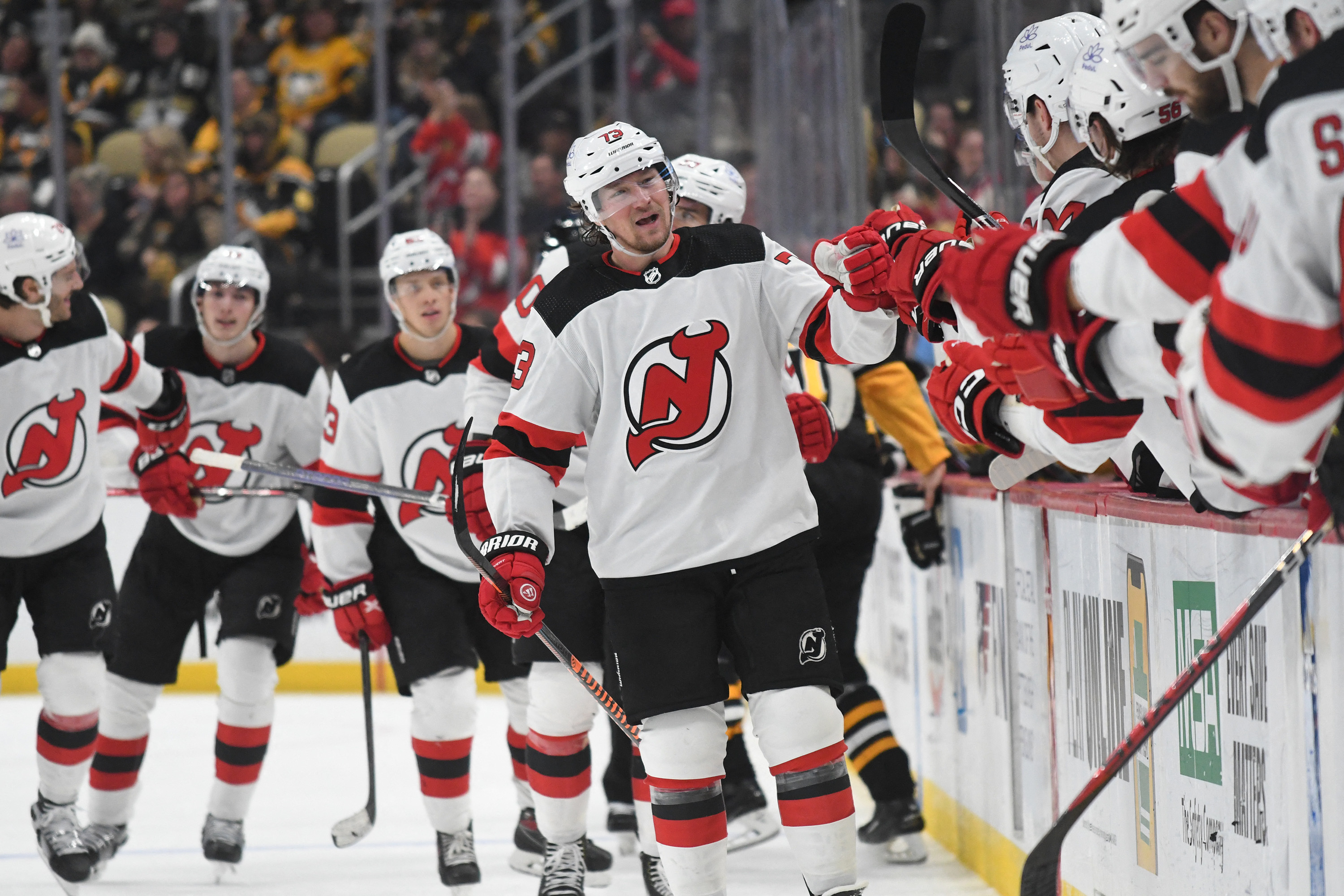 Devils end three-game skid, cool off Penguins | Reuters