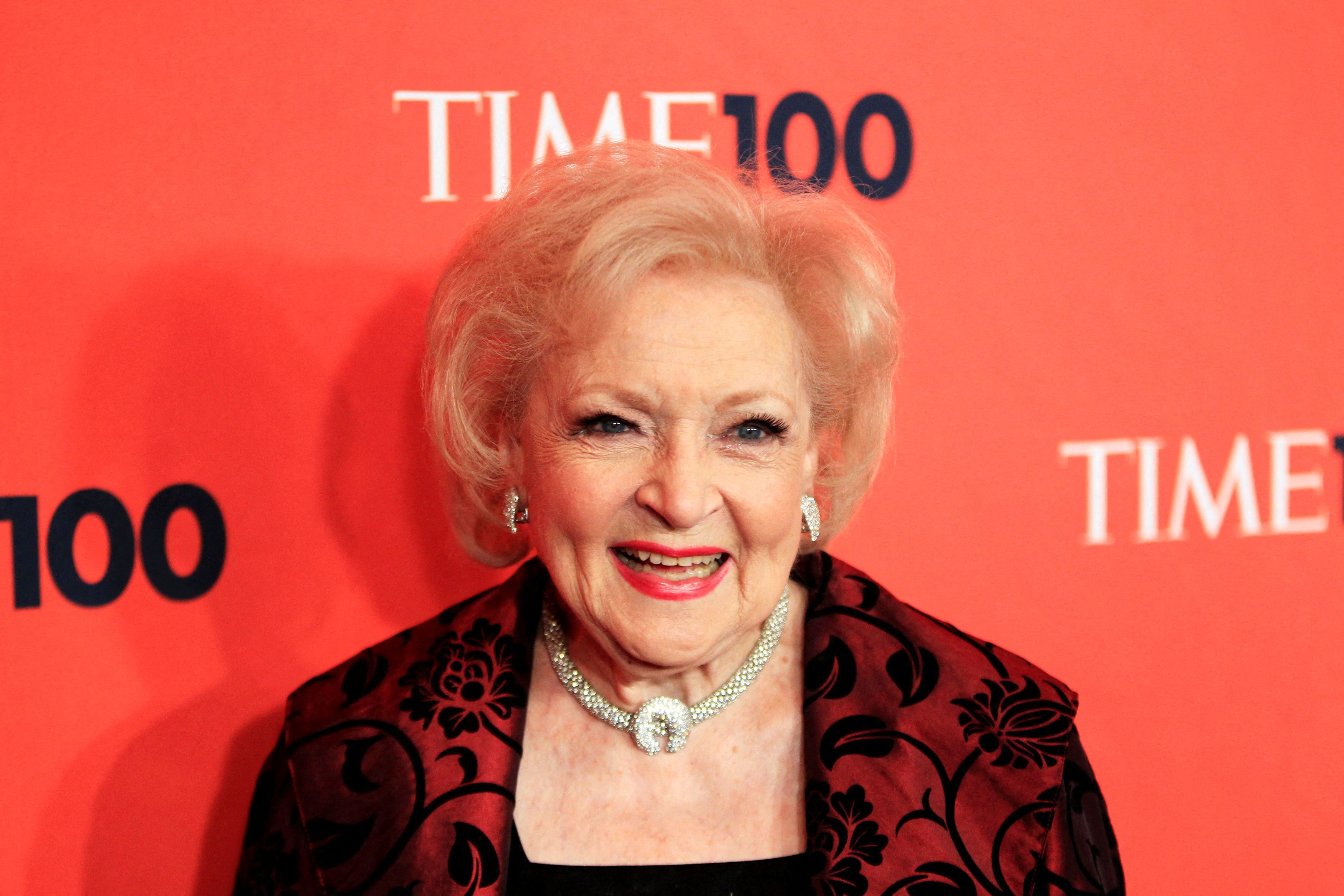 Actress Betty White arrives as a guest for the Time Magazine's 100 Most Influential People in the World gala in New York May 4, 2010.  REUTERS/Lucas Jackson