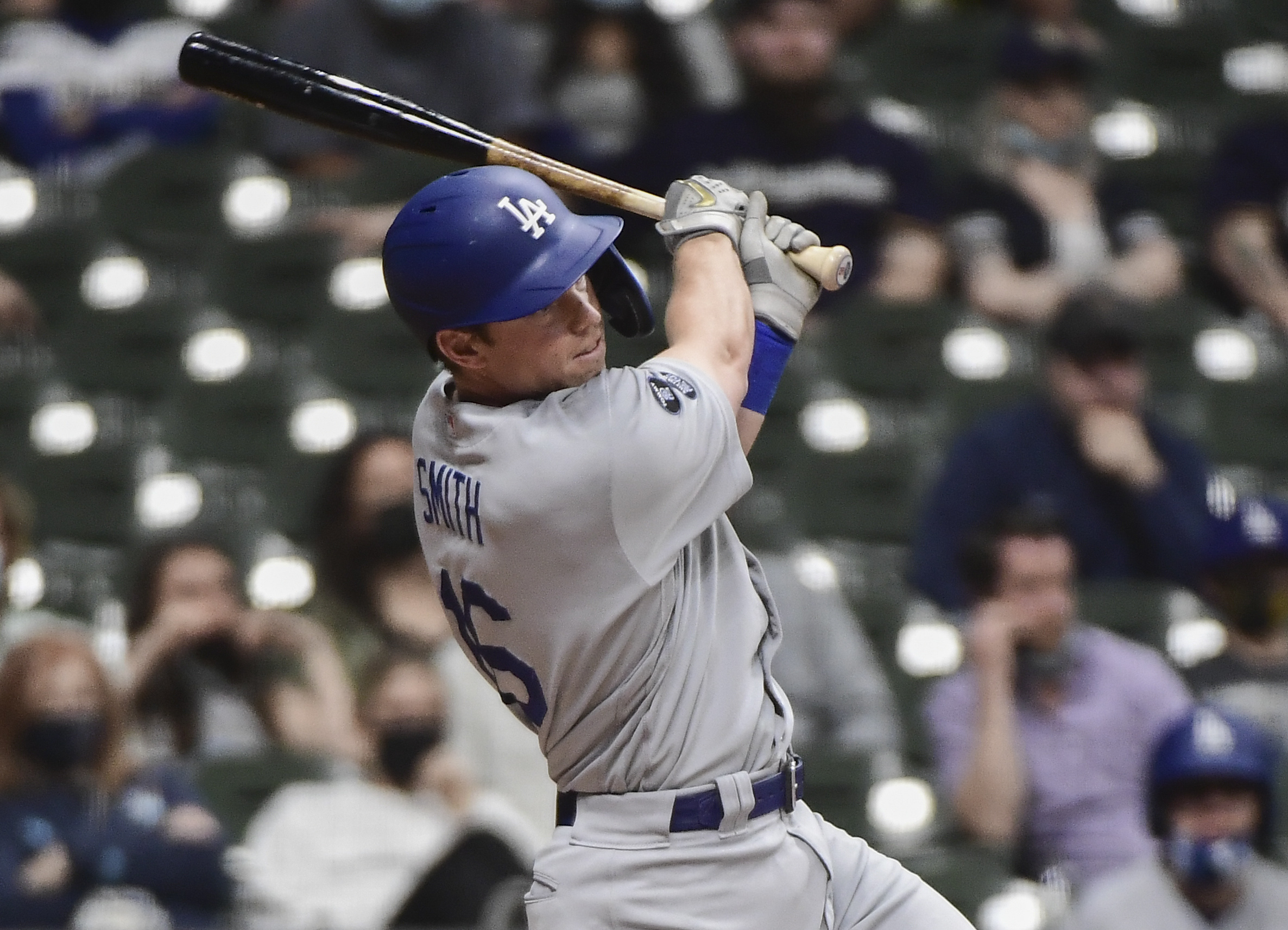 MLB Roundup: Brewers Beat Dodgers For 3rd Straight Game | Reuters