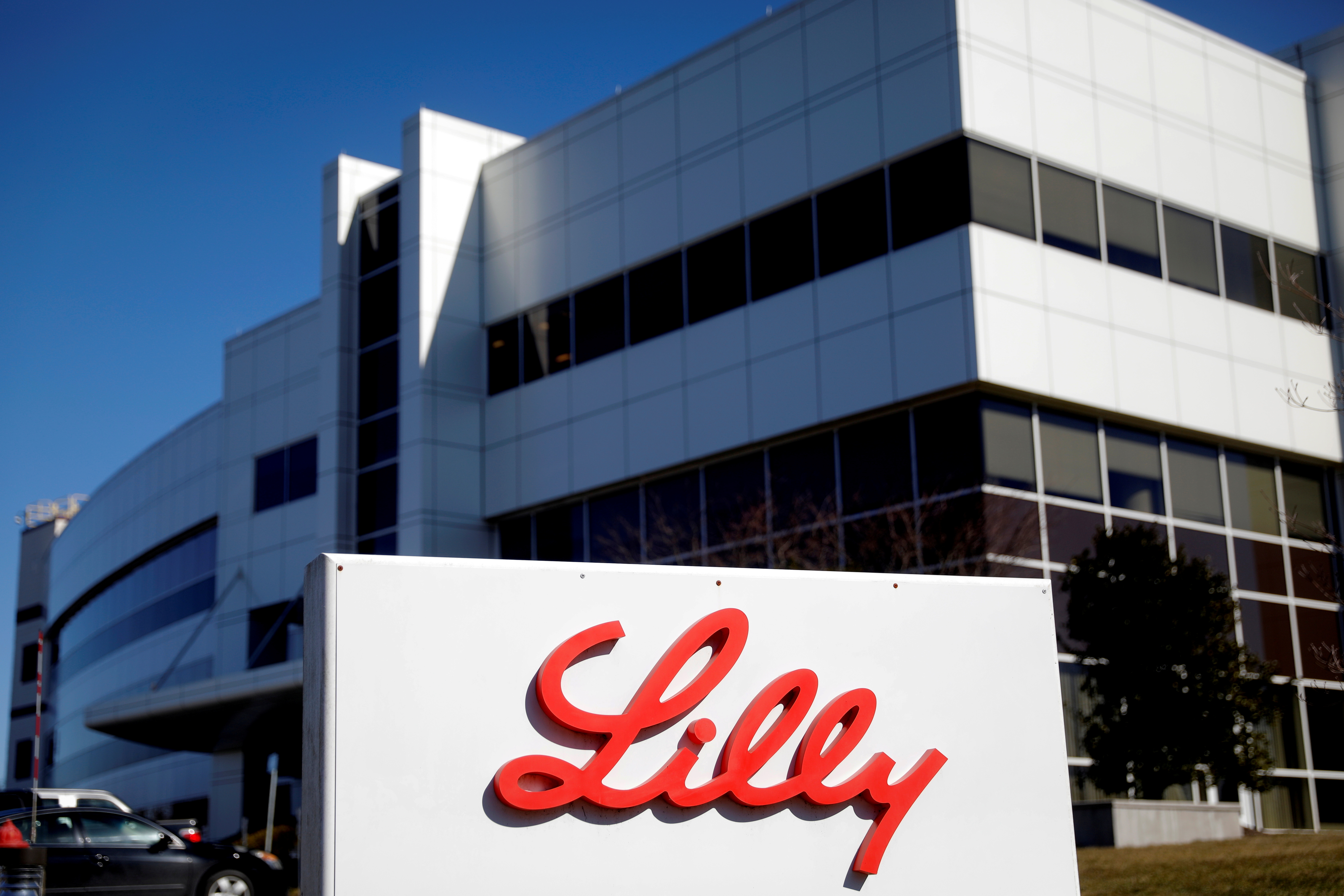 An Eli Lilly and Company pharmaceutical manufacturing plant is pictured at 50 ImClone Drive in Branchburg, New Jersey, March 5, 2021.  REUTERS/Mike Segar