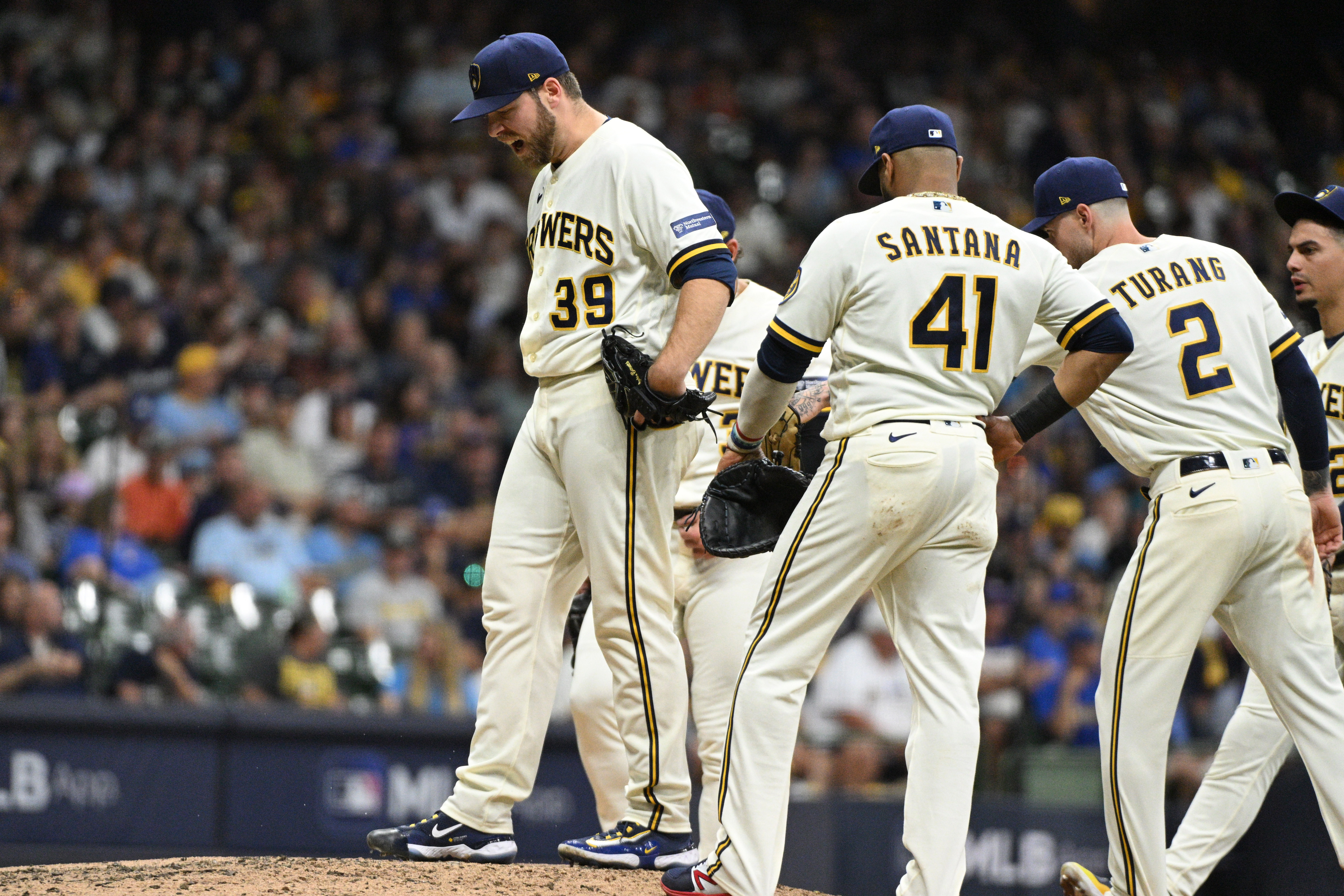 Northwestern Mutual Expands Partnership with the Milwaukee Brewers