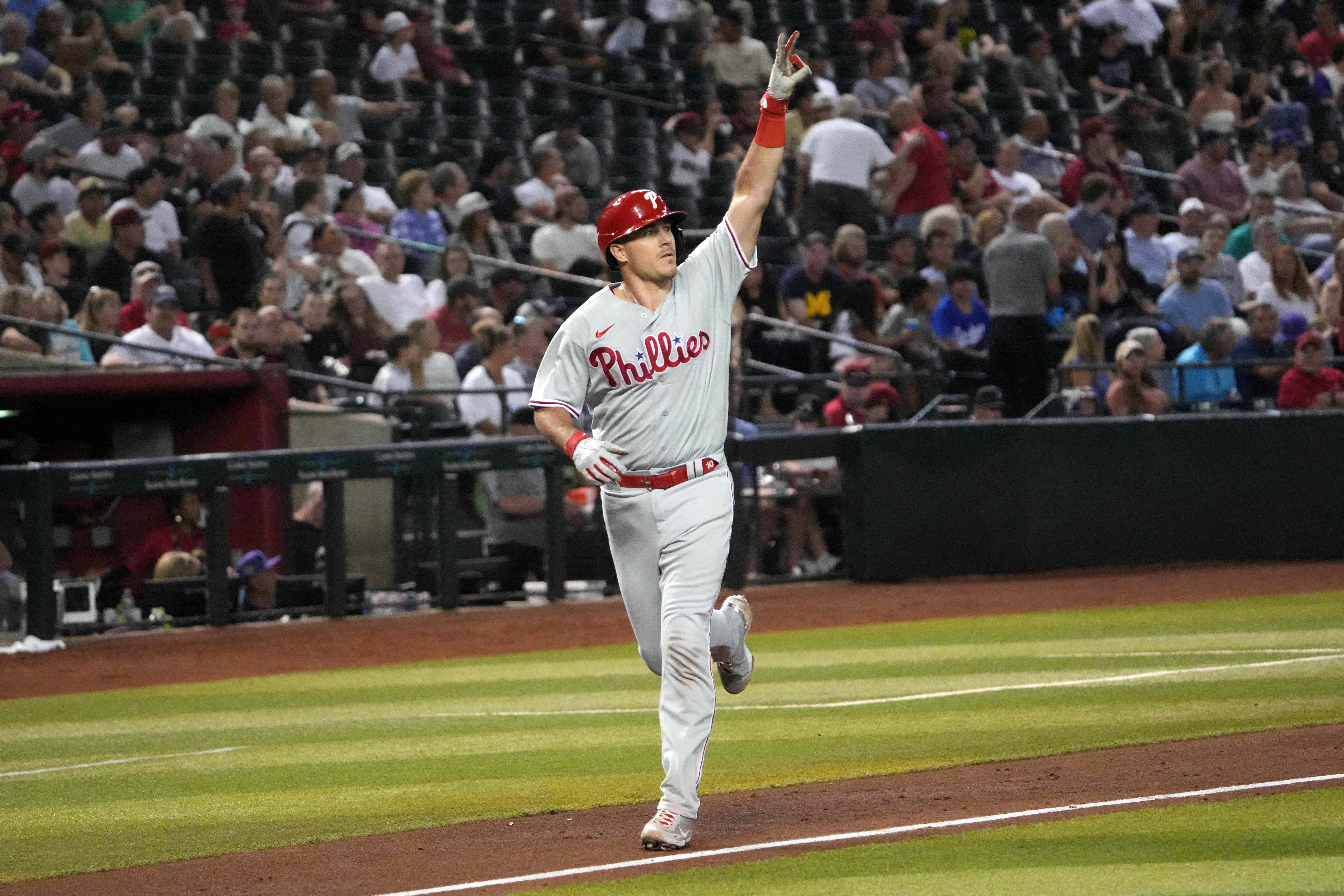 Castellanos' sacrifice fly in 10th lifts Phillies to 4-3 win over  Diamondbacks