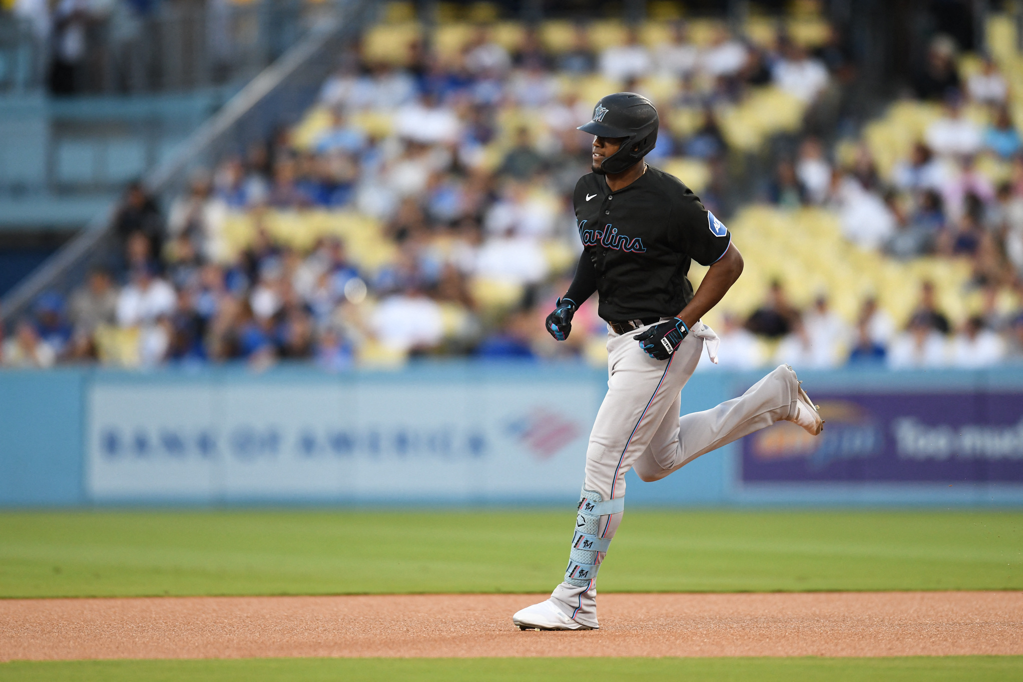 Jorge Soler goes deep twice as Marlins crush five home runs, snap Dodgers'  11-game win streak