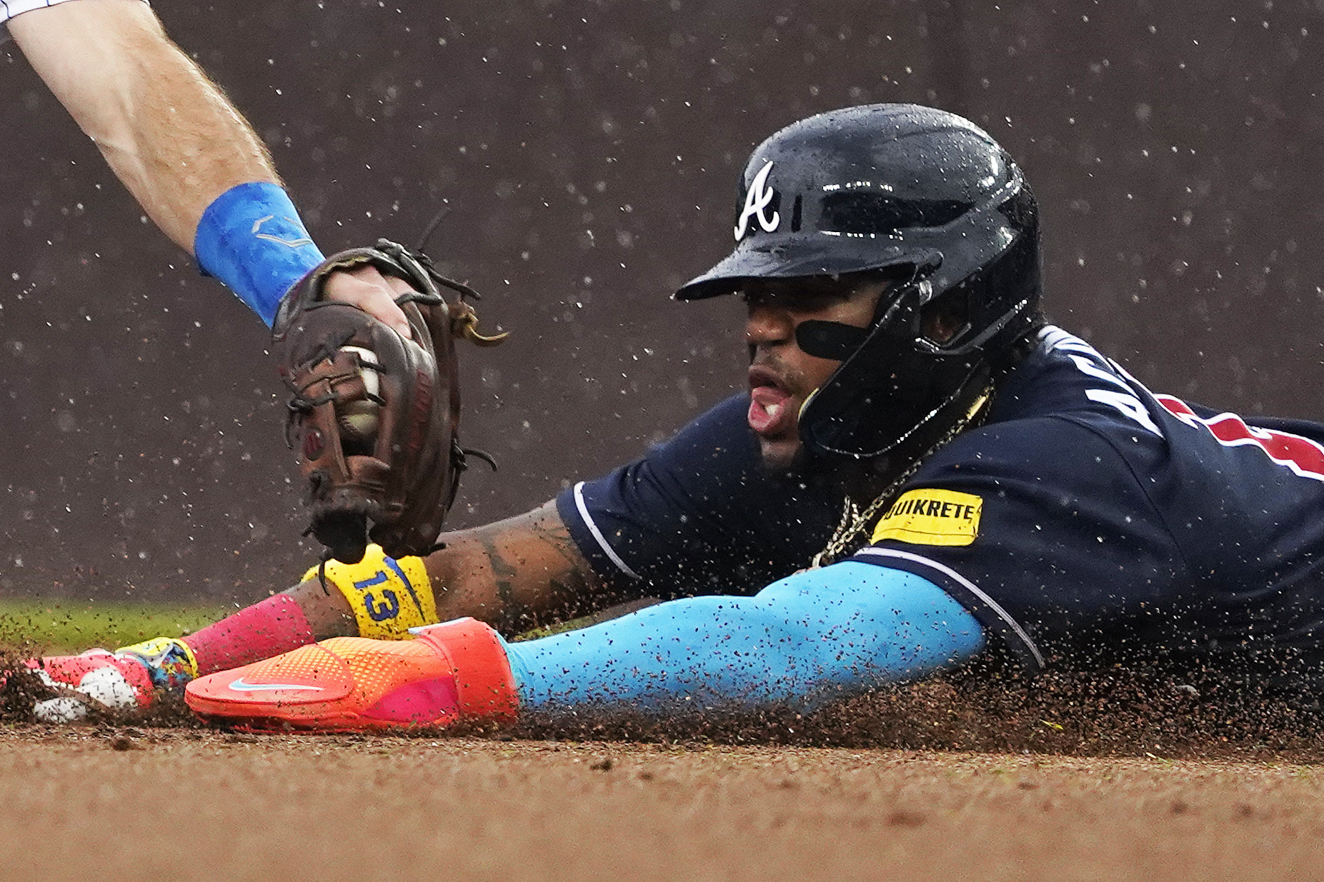 Swanson and Candelario go deep as the Cubs hold off the Braves 8-6 at rainy  Wrigley - ABC News