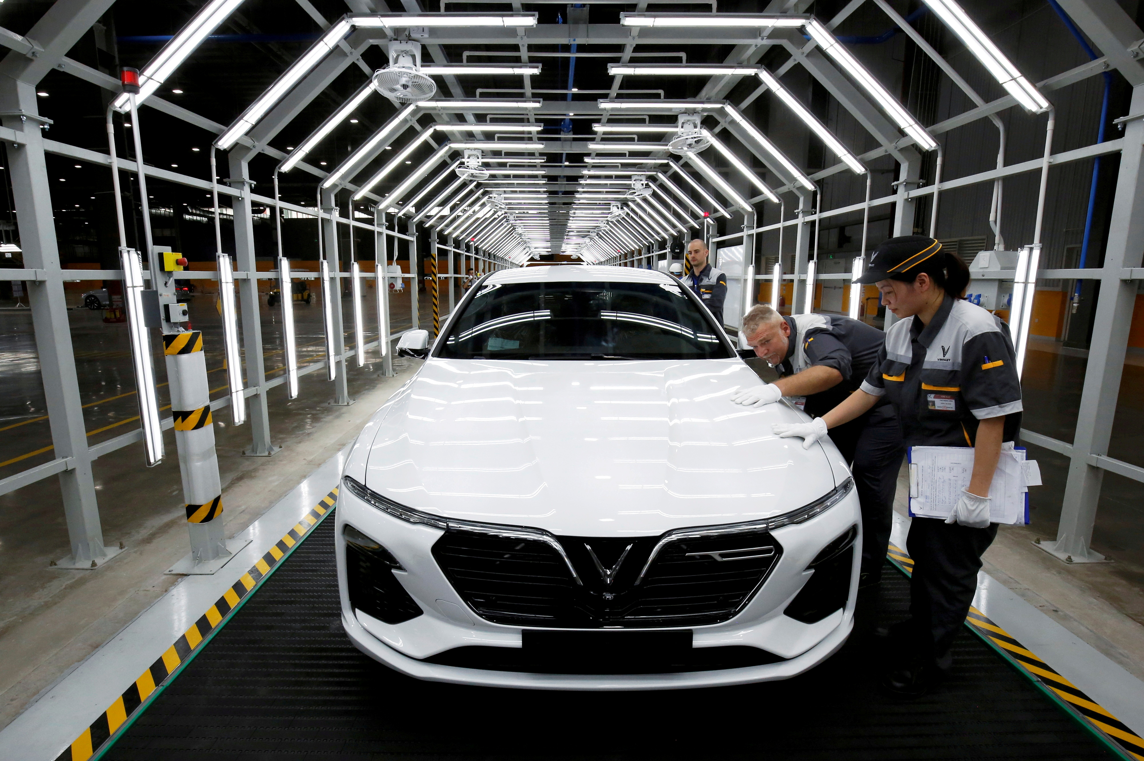 vietnam's carmaker vinfast eyes more countries for its european strategy | reuters