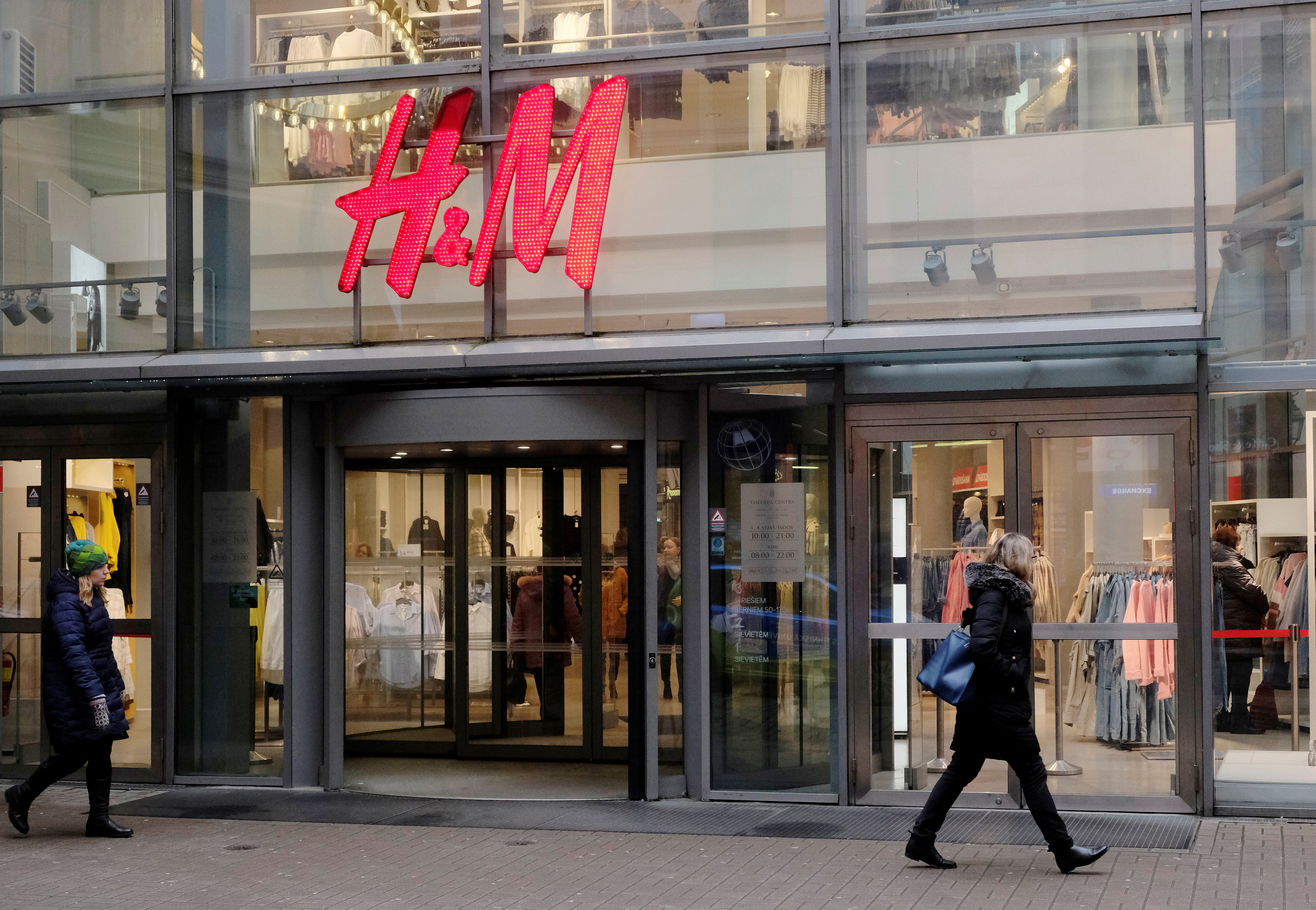 H&M Takes Q4 Profit Hit Amid High Restructuring, Material Costs – Sourcing  Journal