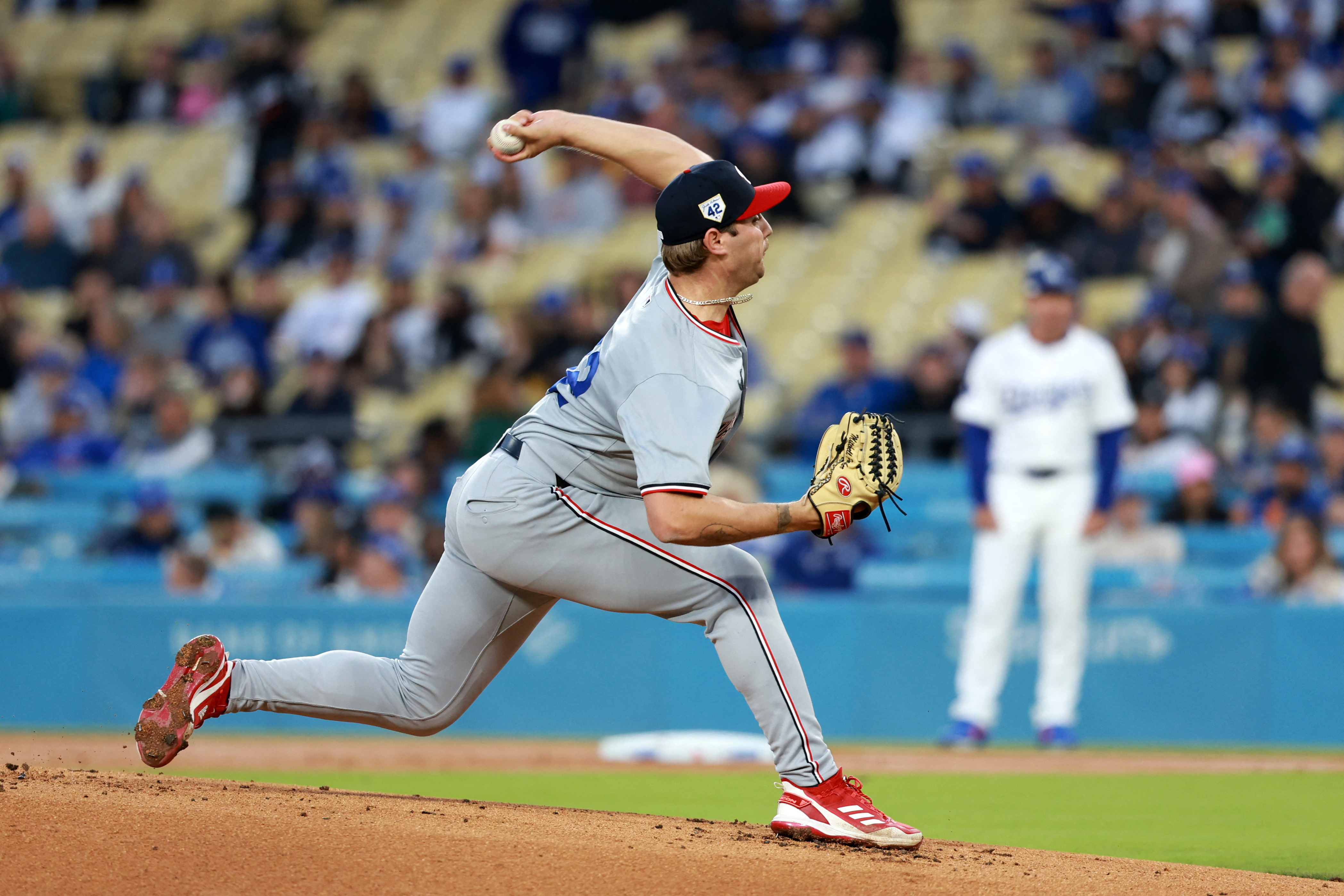 MLB roundup: Nico Hoerner, Cubs run past D-backs in 11 | Reuters