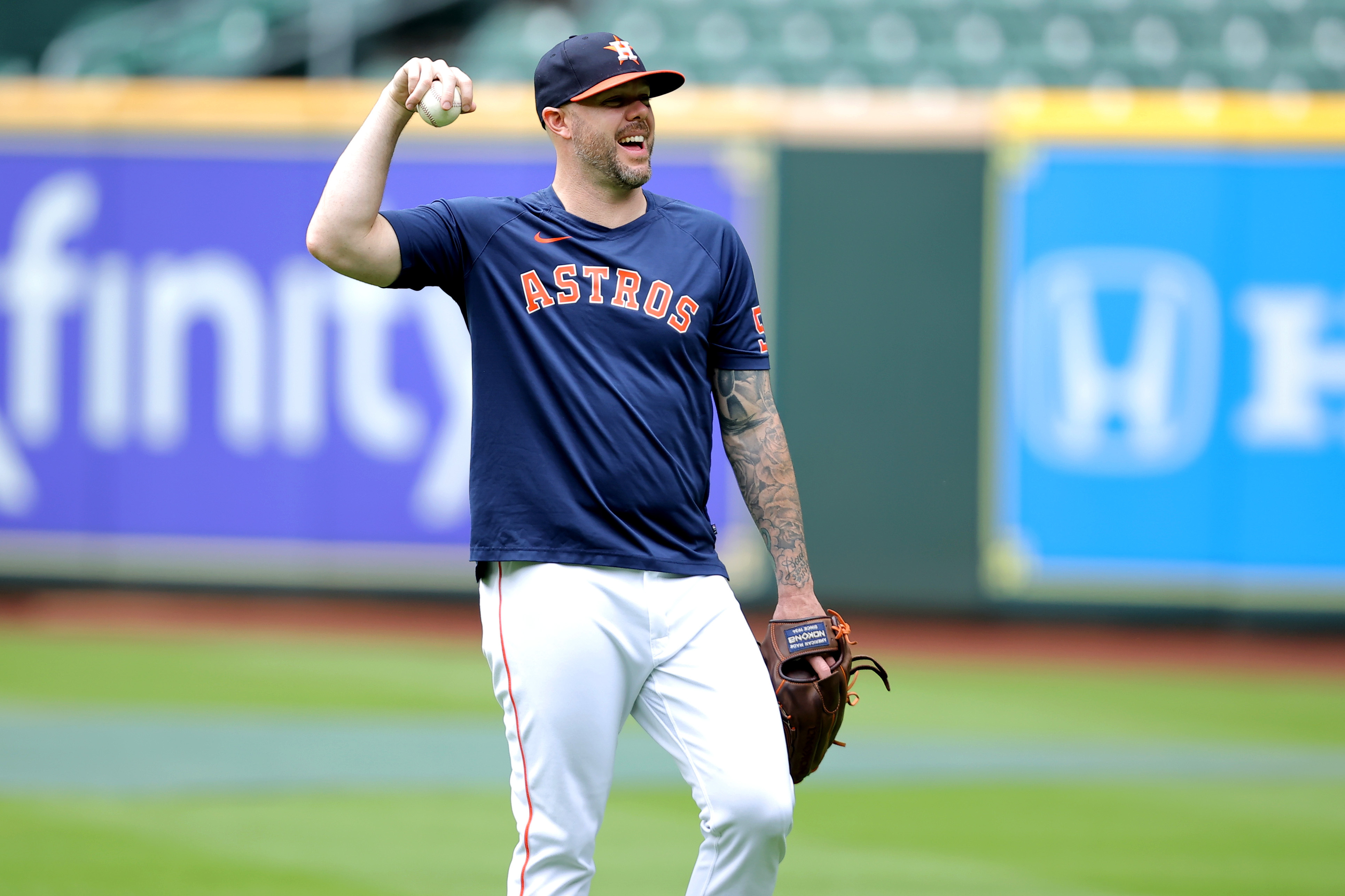 Houston Astros option Meyers, call up Matijevic, Diaz, Brown