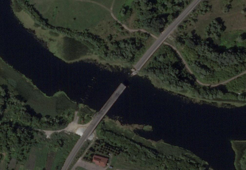 Ukrainian strike on a bridge over the Seym river in the Kursk region