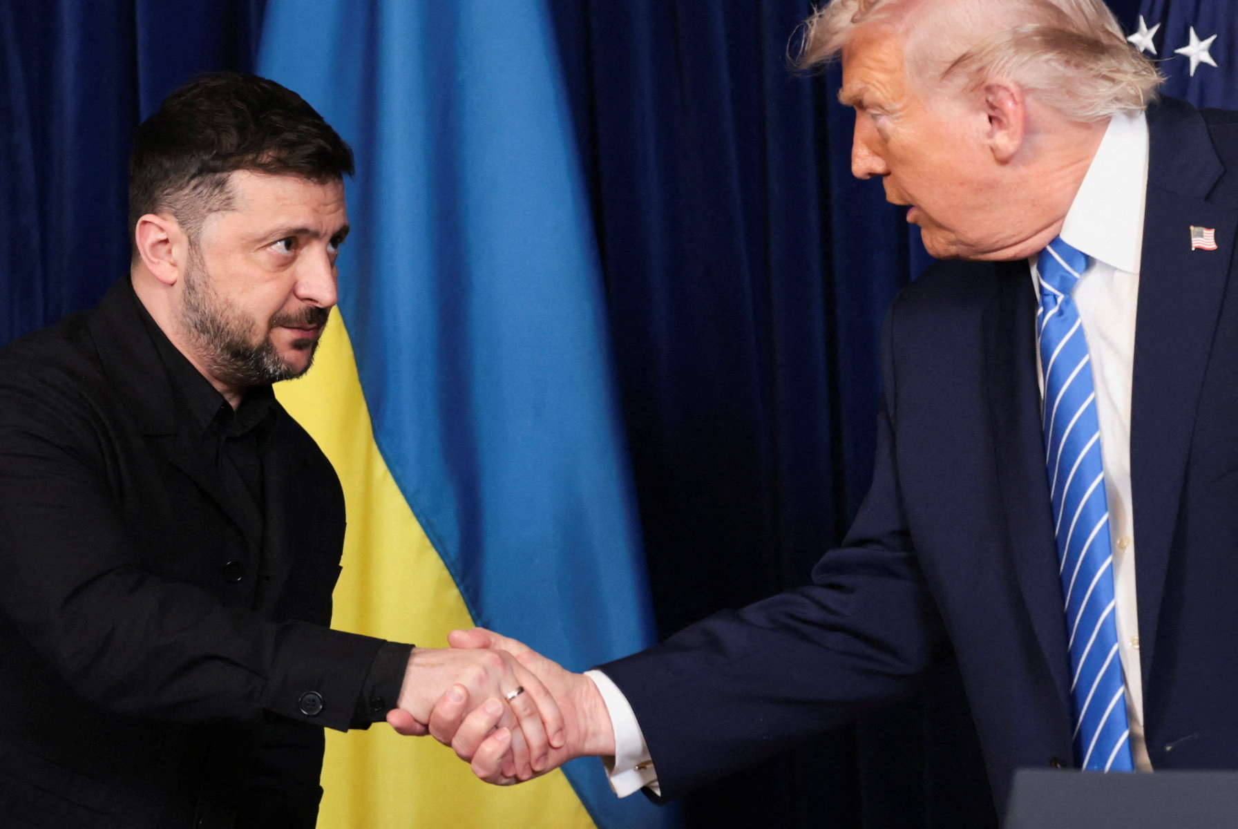 渋沢倉庫、9月30日を基準日に1対4の株式分割を実施 | ロイター