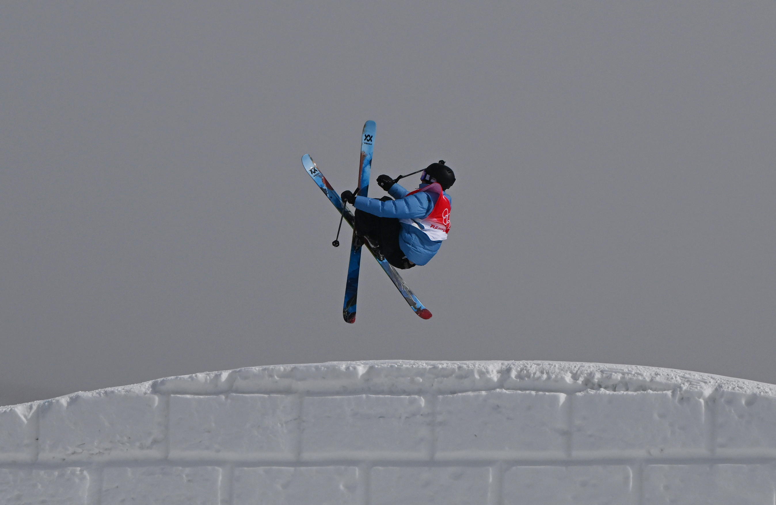 Slopestyle skiers aren't fazed by falling pants - NBC Sports