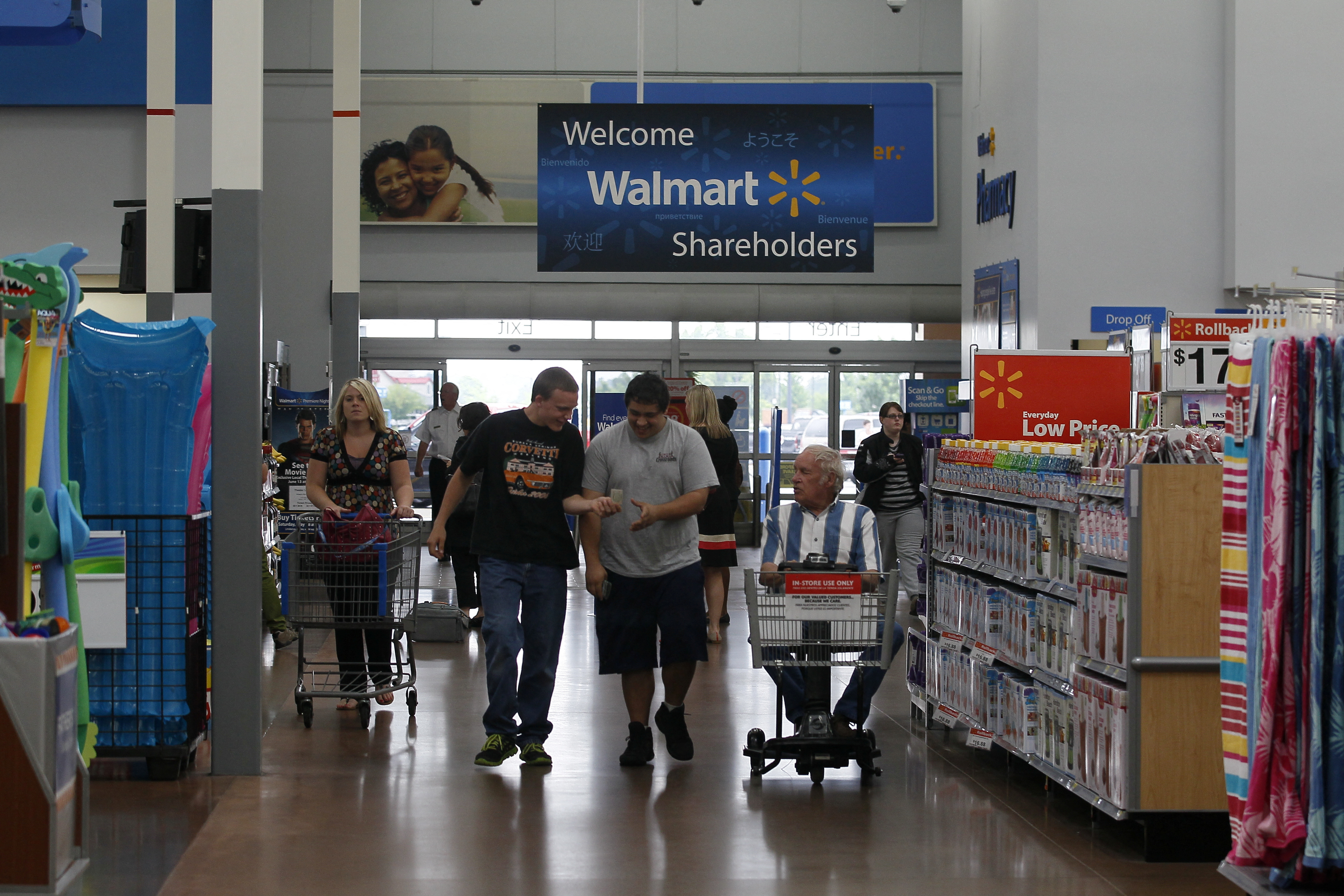 inside walmart supercenter