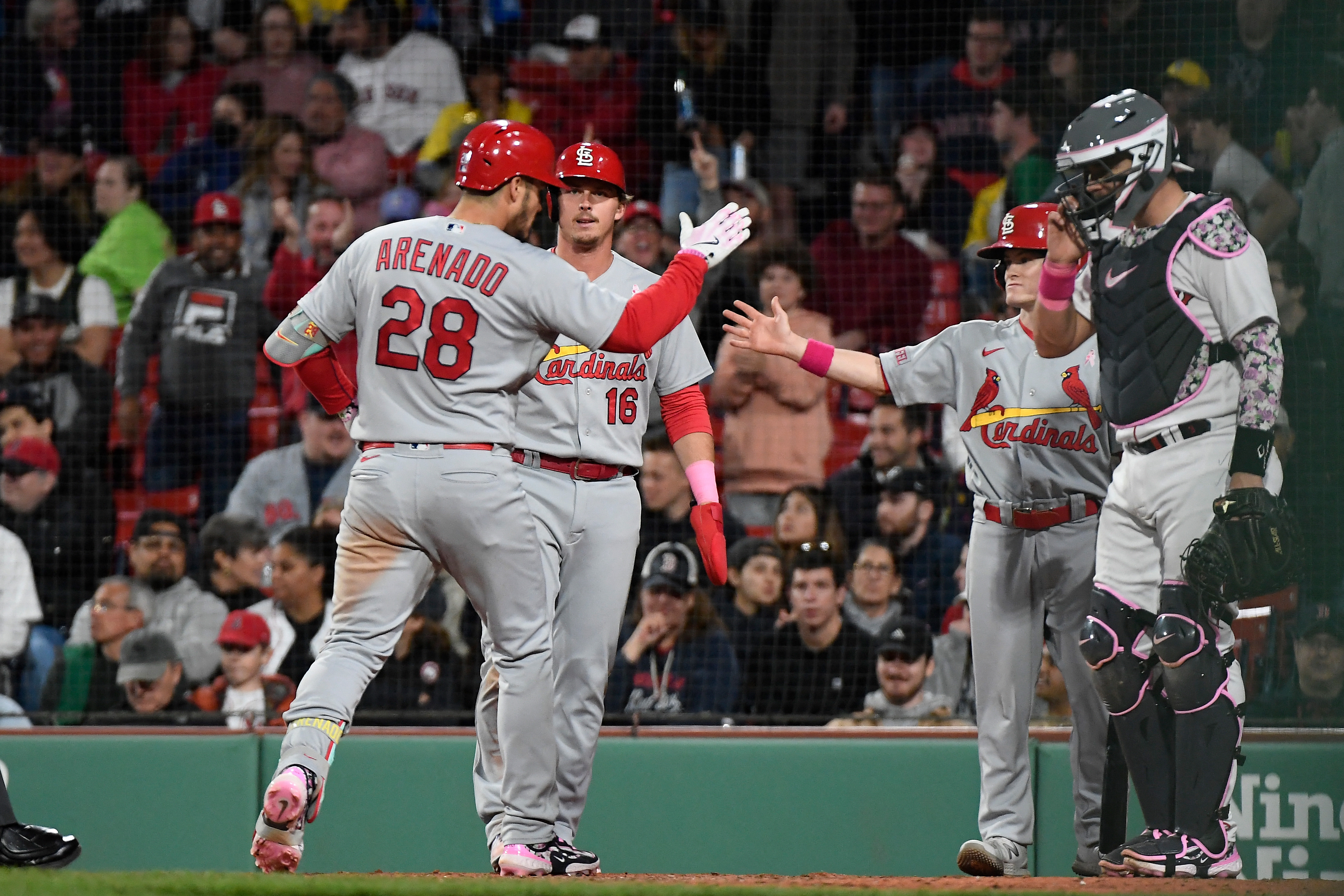 Arenado, Cardinals complete 3-game sweep with 9-1 rout of Red Sox