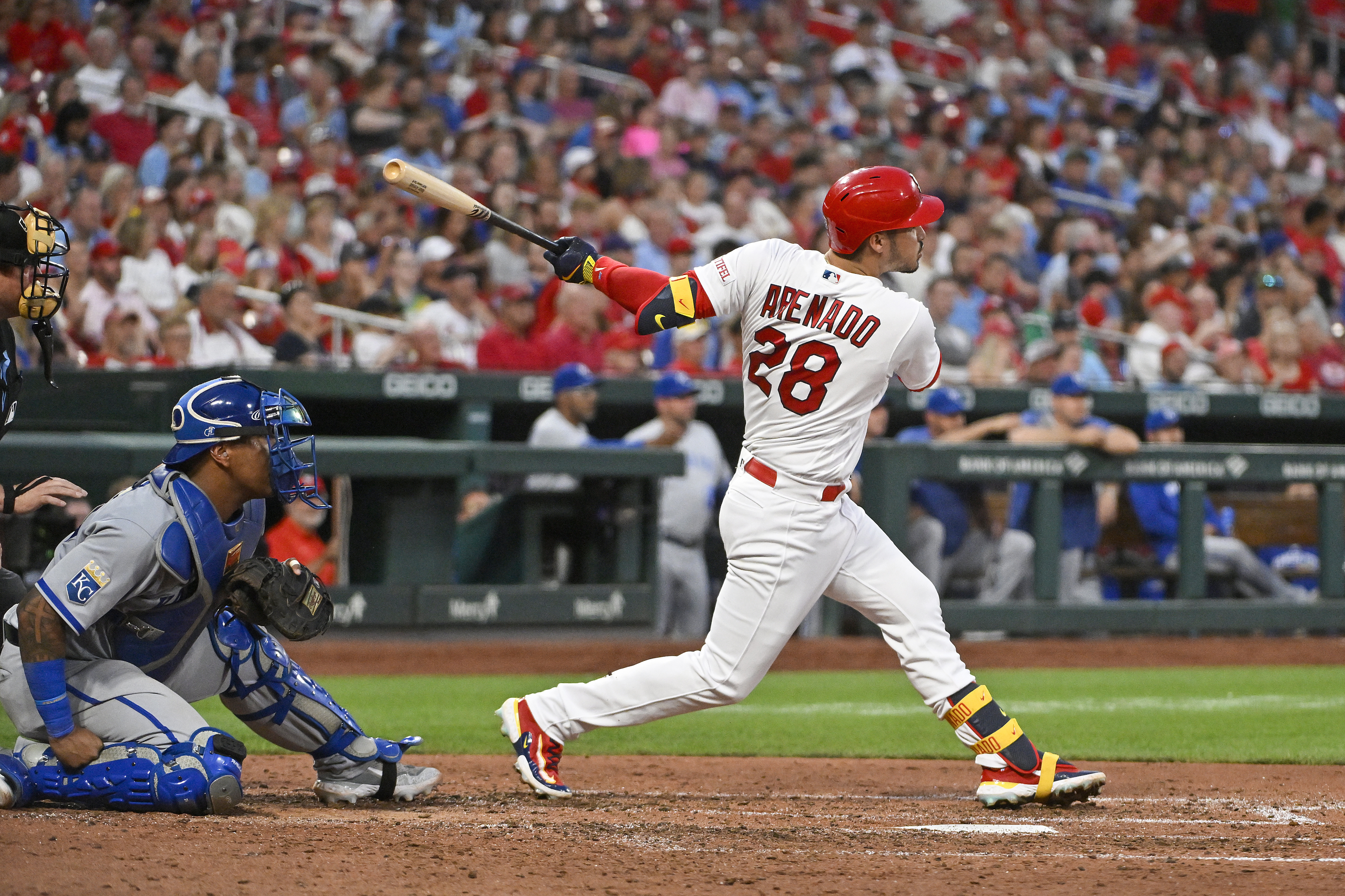 Miles Mikolas has terrific night as Cardinals edge Royals