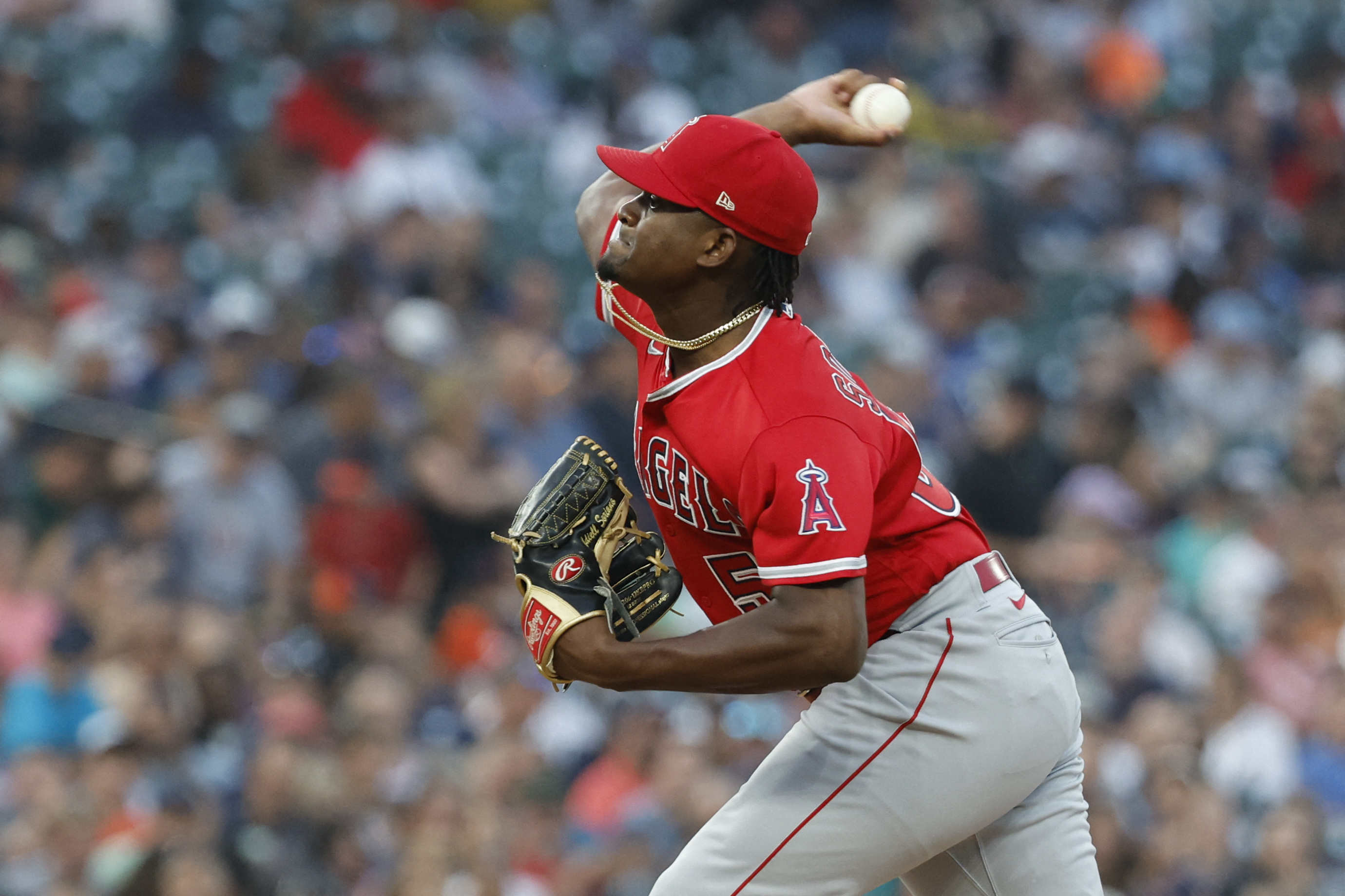 Angels blow late lead before beating Tigers in 10th