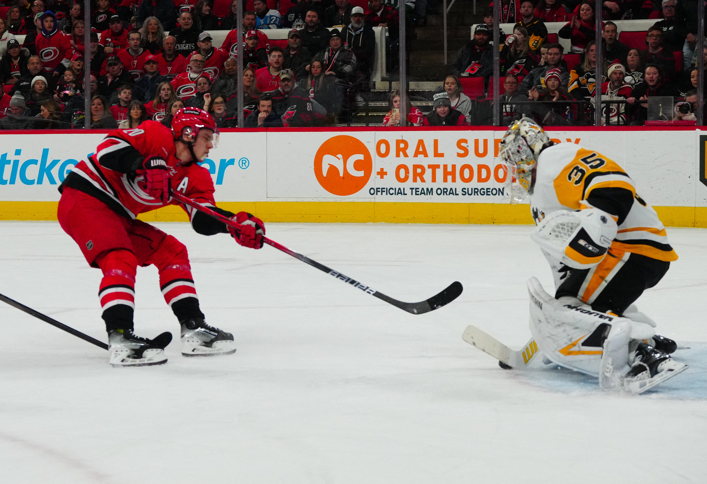 Penguins @ Hurricanes:  Don't Miss This Epic Showdown!