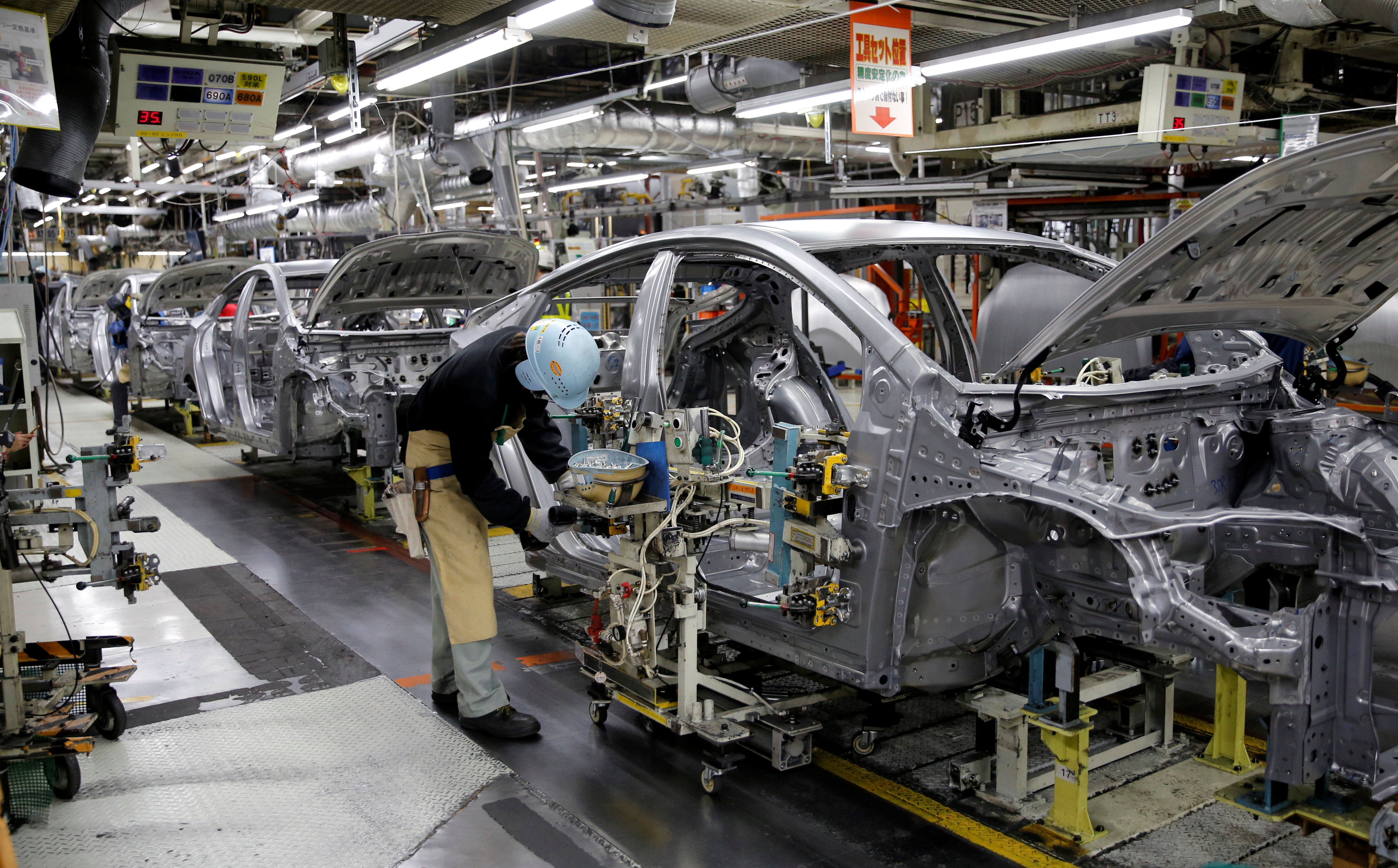 トヨタ、国内9工場14ラインの稼働を最長4日停止＝福島県沖地震で部品