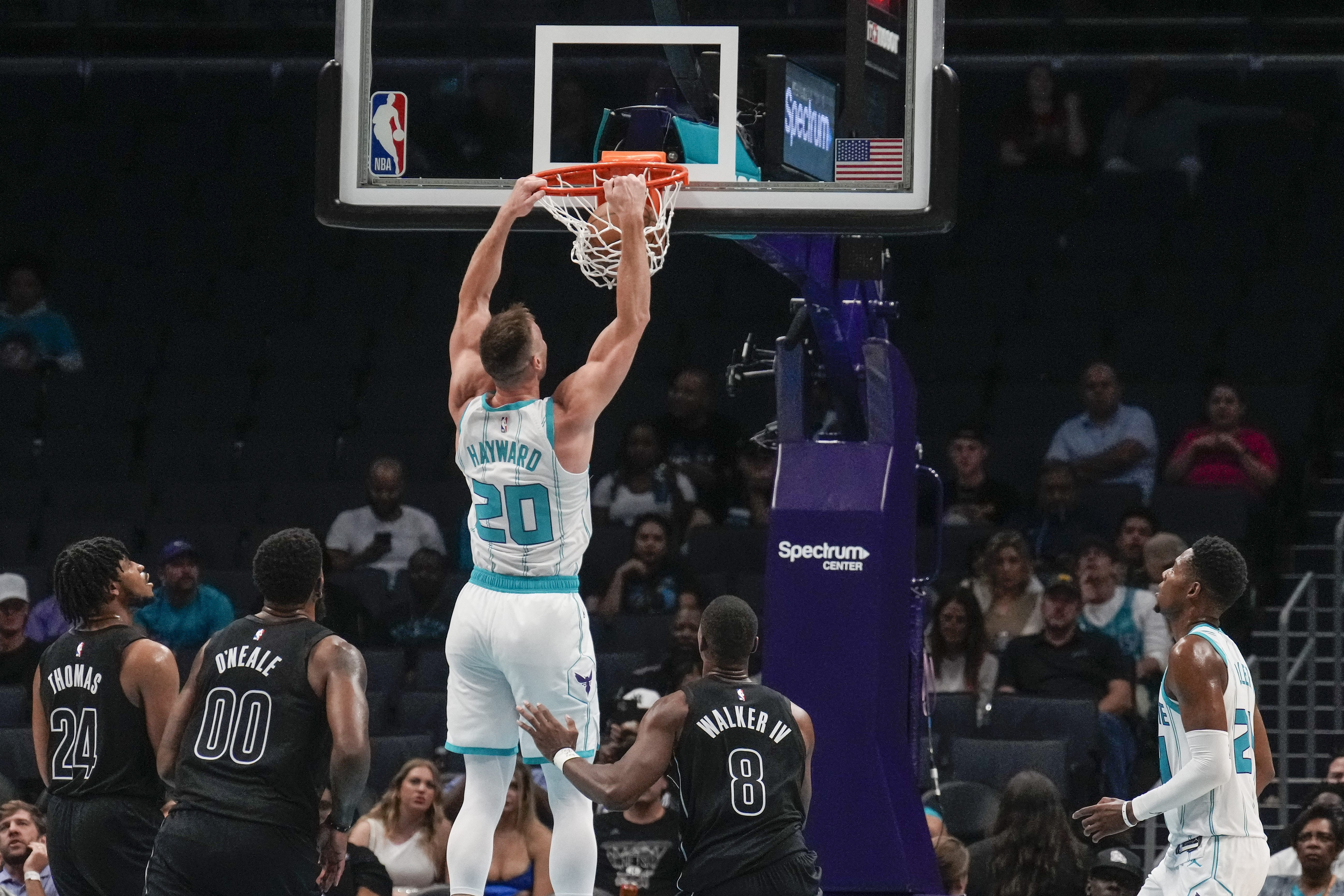 NBA - TONIGHT on NBA League Pass at 7pm/et, #8 in the East Charlotte  Hornets look for their 3rd straight win as they host #9 in the East  Brooklyn Nets! Stream the