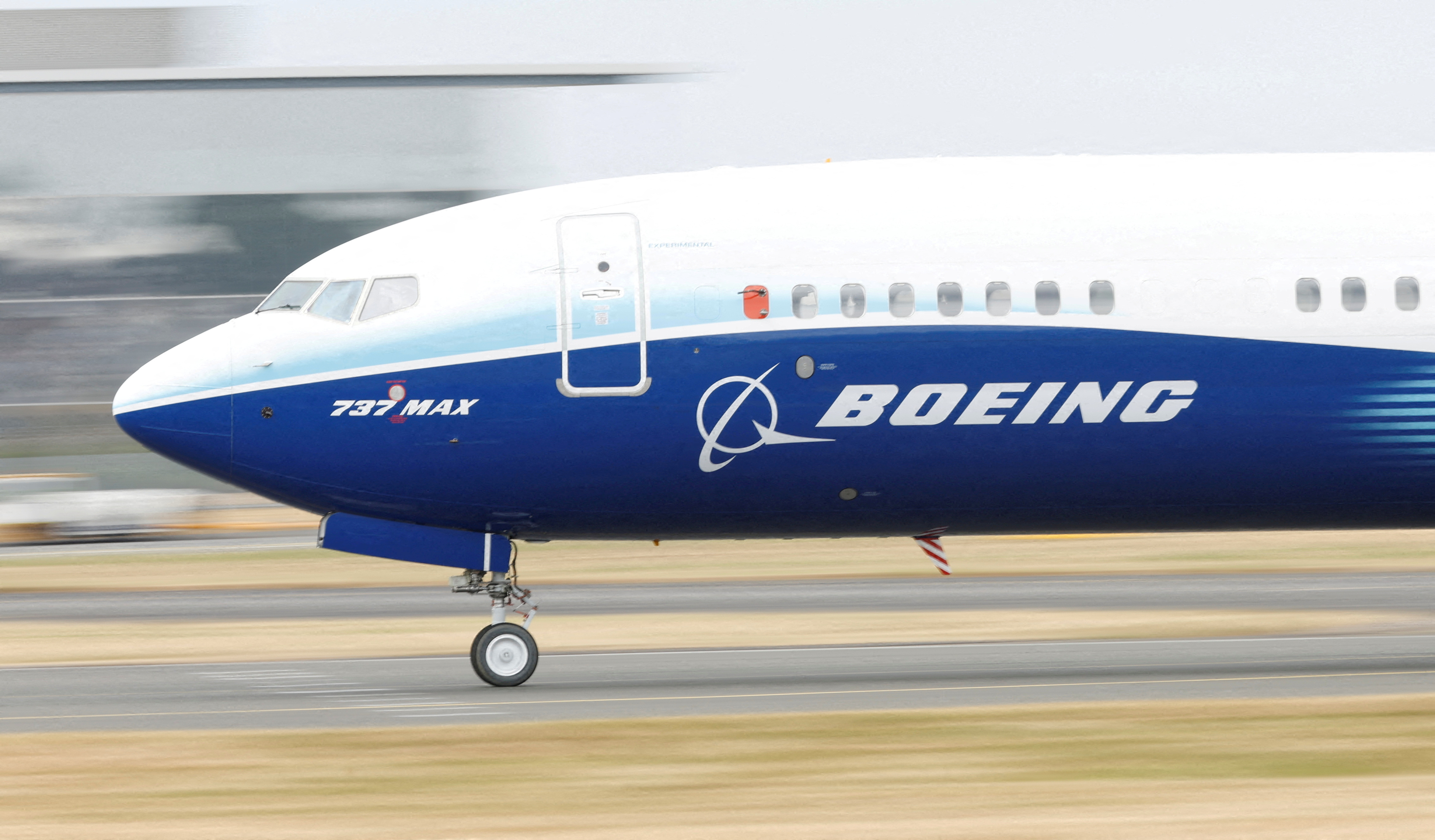 Aviation Capital finalizes order for 35 Boeing 737 MAX jets | Reuters