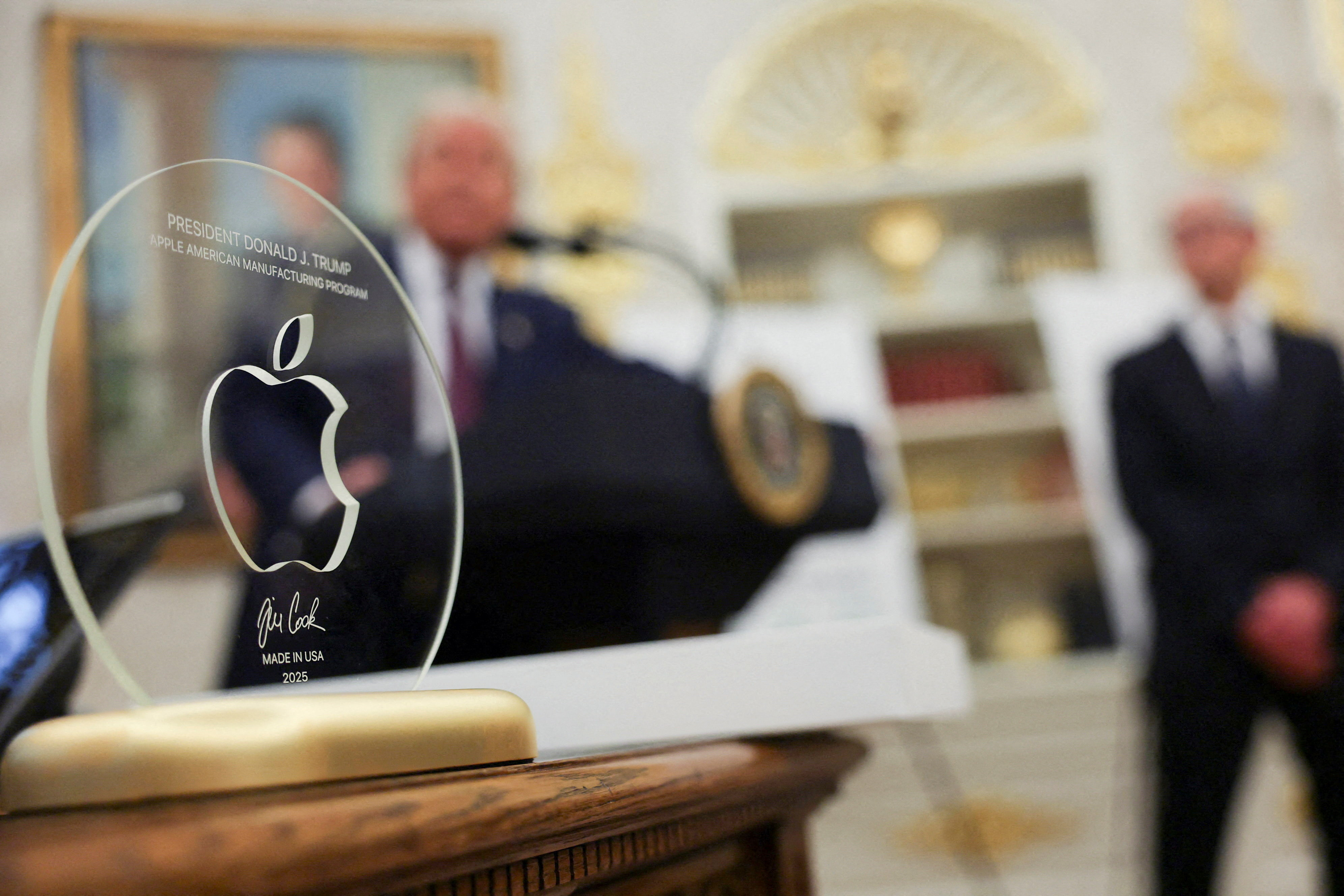 Apple leads surge in global tech shares after Trump tariff relief | Reuters