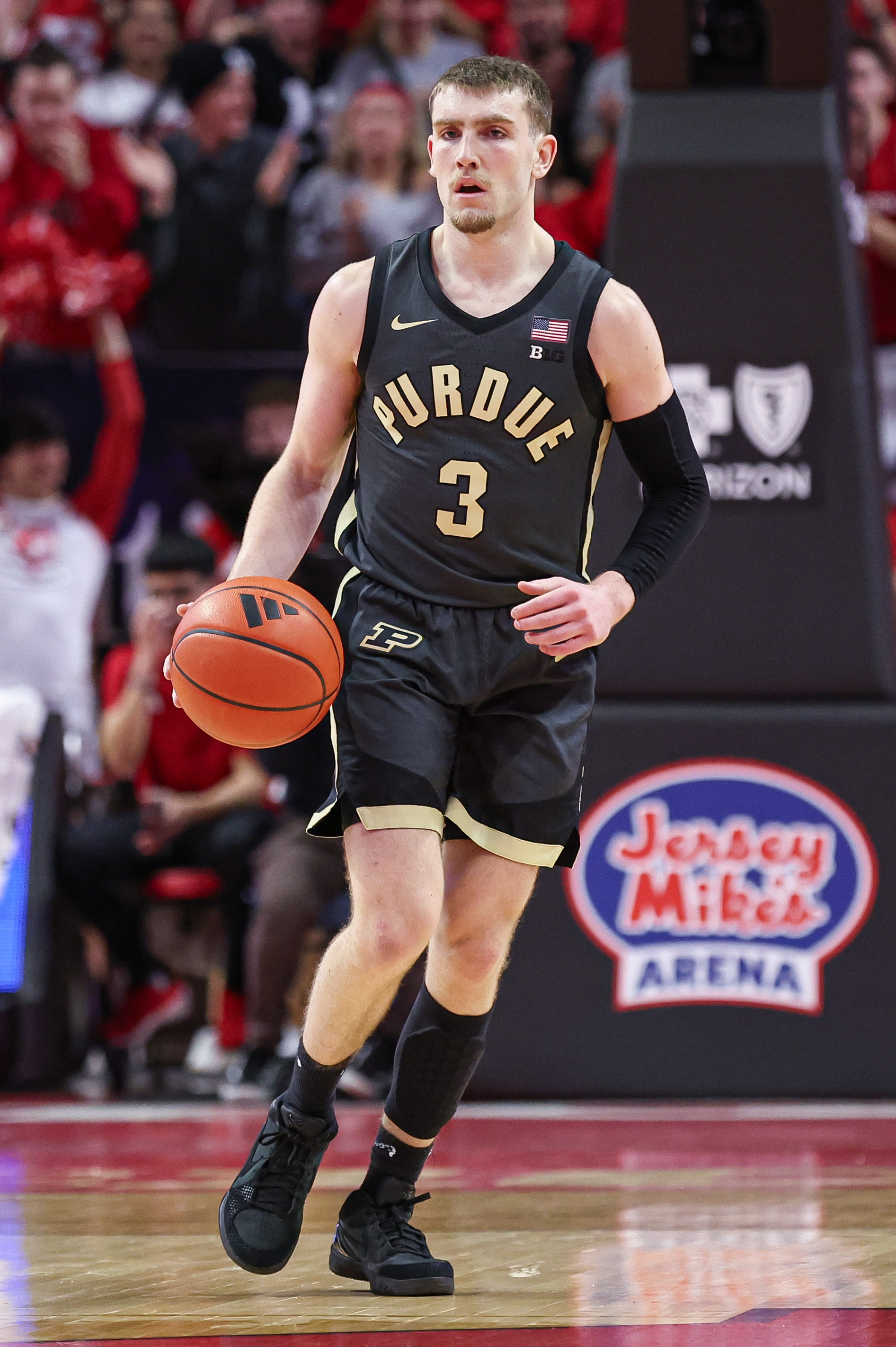 No. 2 Purdue Holds Off Rutgers For 5th Straight Win | Reuters