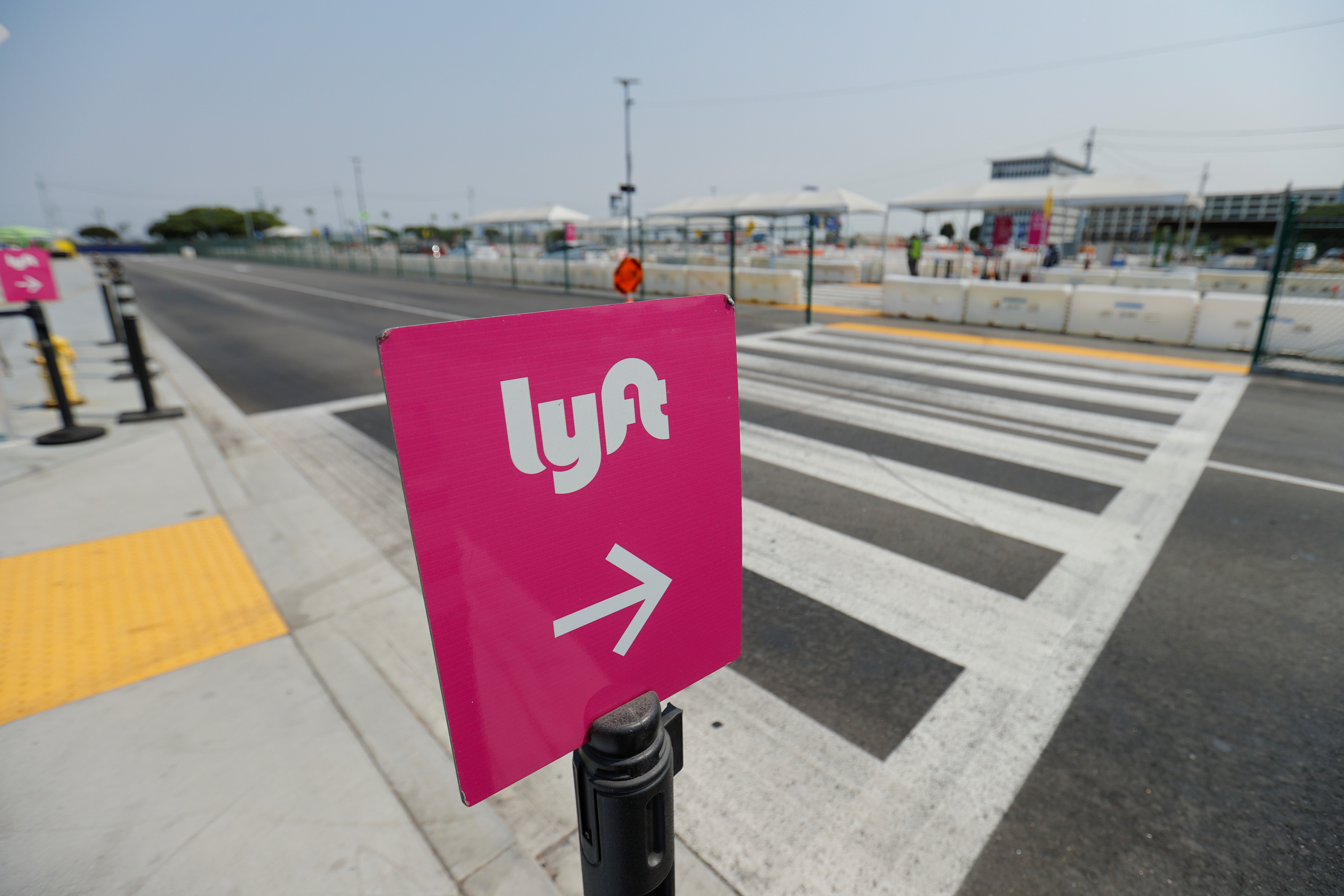 Uber and Lyft drivers demonstrate over basic employee rights in California