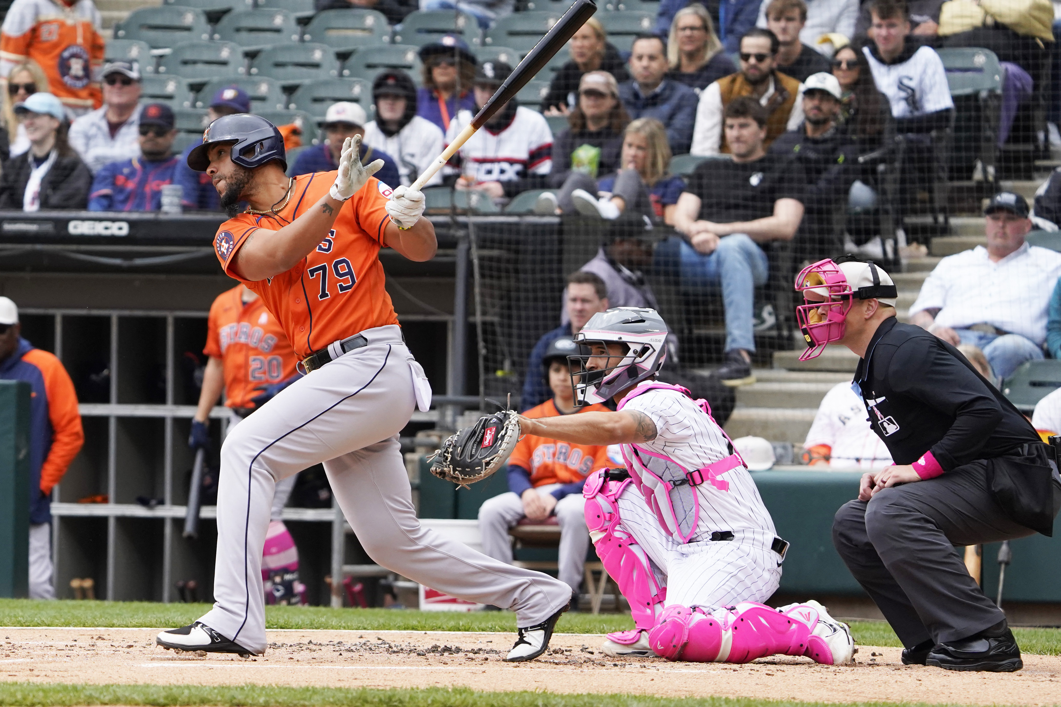 Yainer Diaz homers as Astros edge White Sox