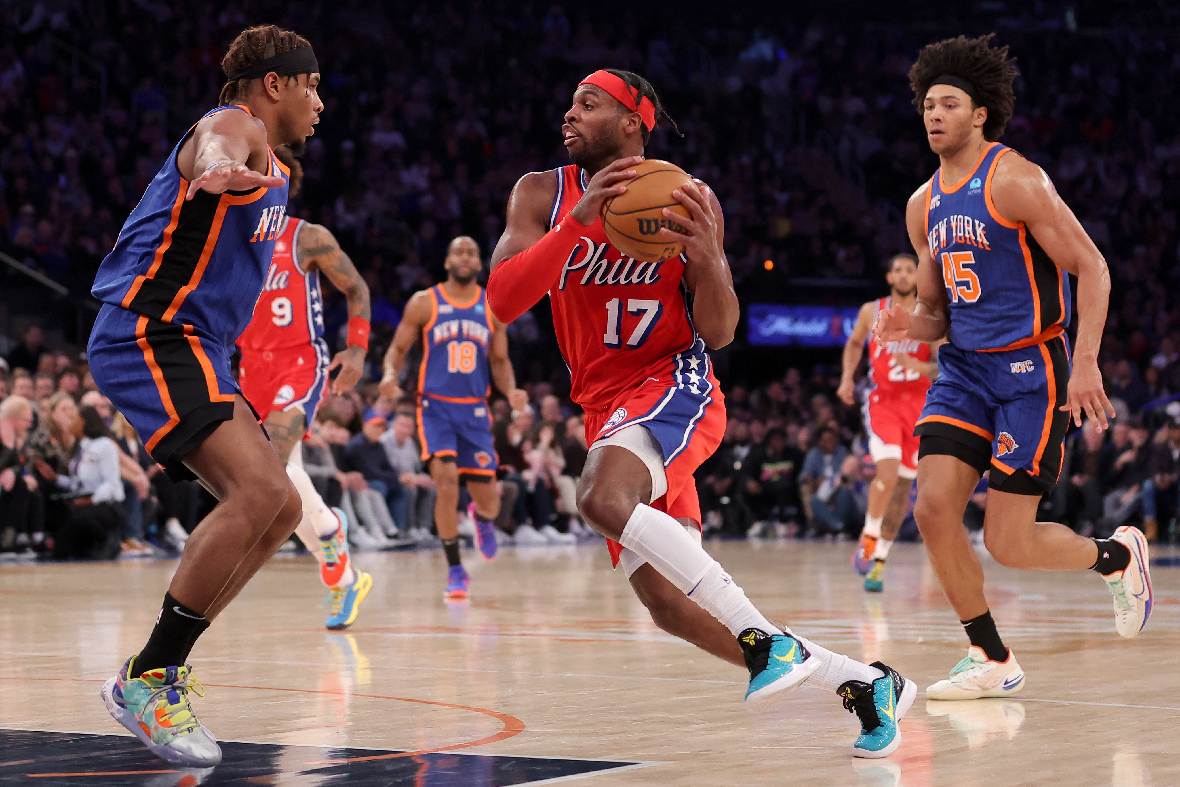 76ers squeeze past Knicks in lowest-scoring game of season