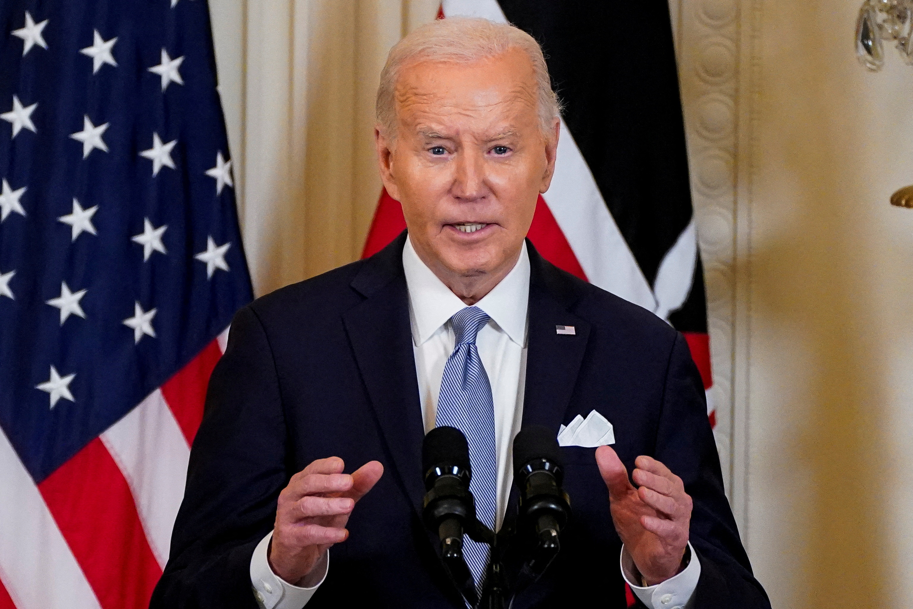 Us Speaks Polling Text Message - wib686k