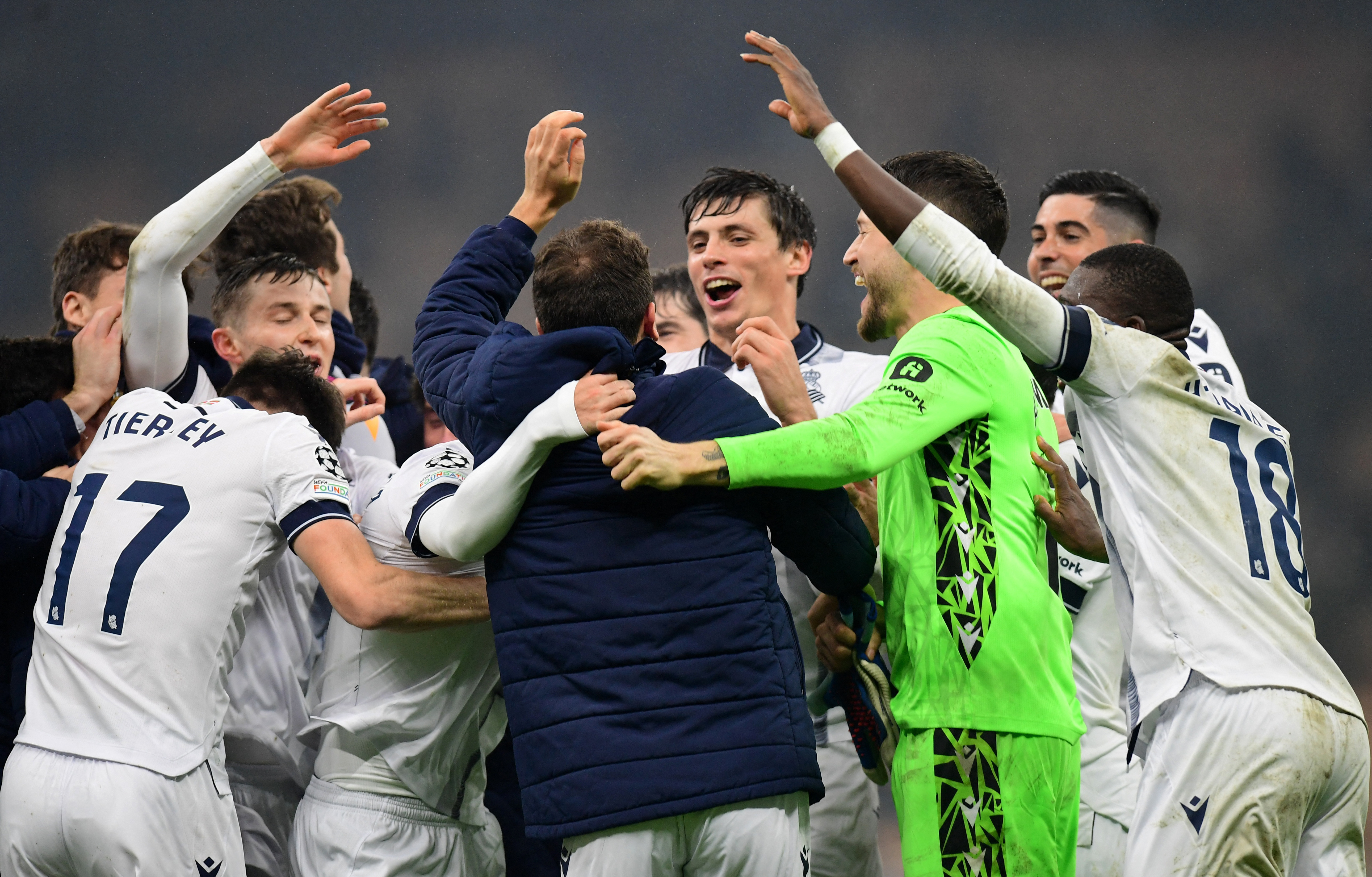 Real Sociedad beat Inter to 1st place in Champions League group