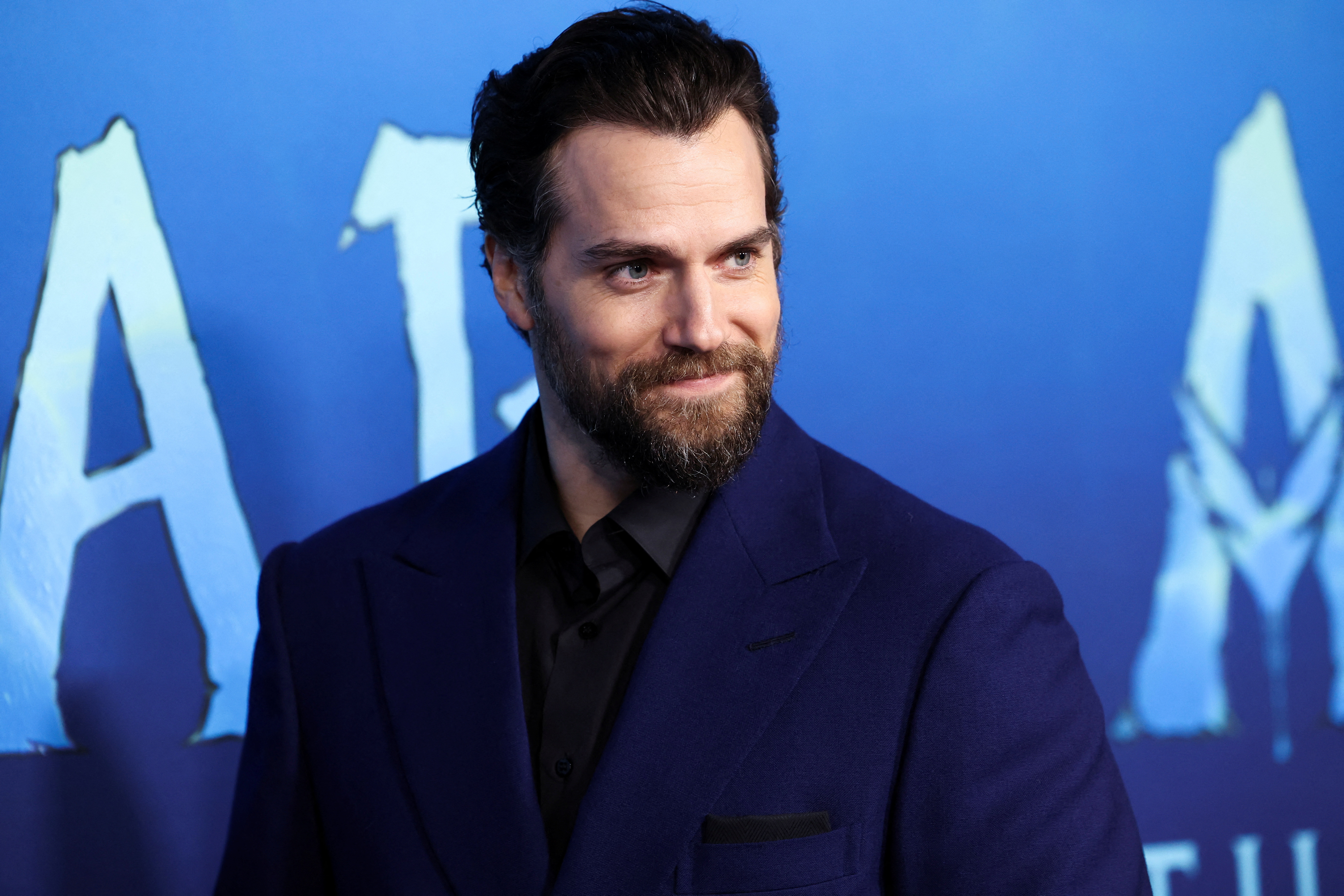 Henry Cavill to Star in and Executive Produce 'Warhammer 40,000